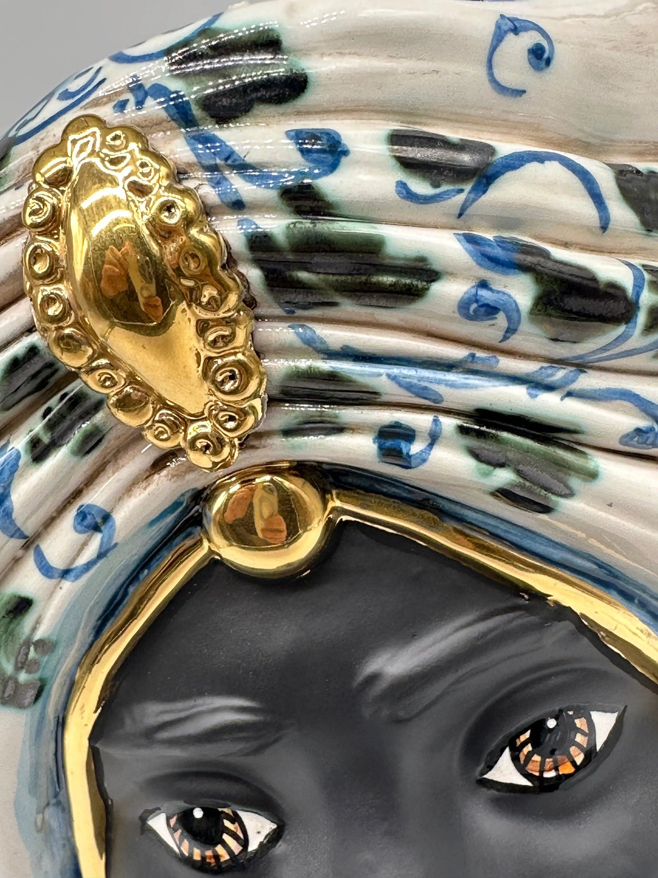 Teste di Moro Atena Ceramica Caltagirone cm H.24 L.18 Artigianale Bianco Barocco Blu Verde Oro DD CERAMICHE SICILIANE