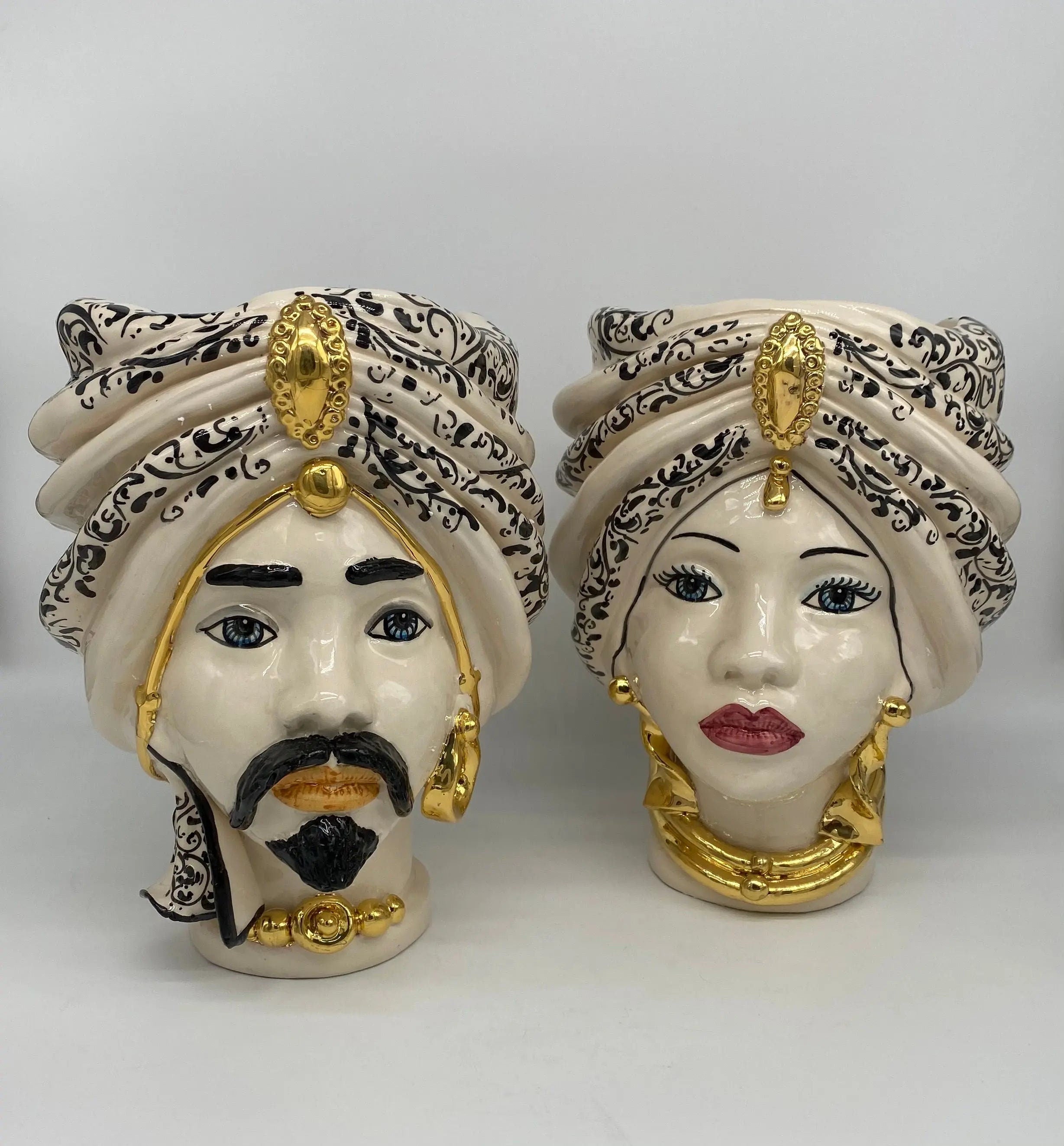 Teste di Moro Atena Ceramica Caltagirone cm H.24 L.18 Artigianale Bianco Decoro Barocco Oro DD CERAMICHE SICILIANE