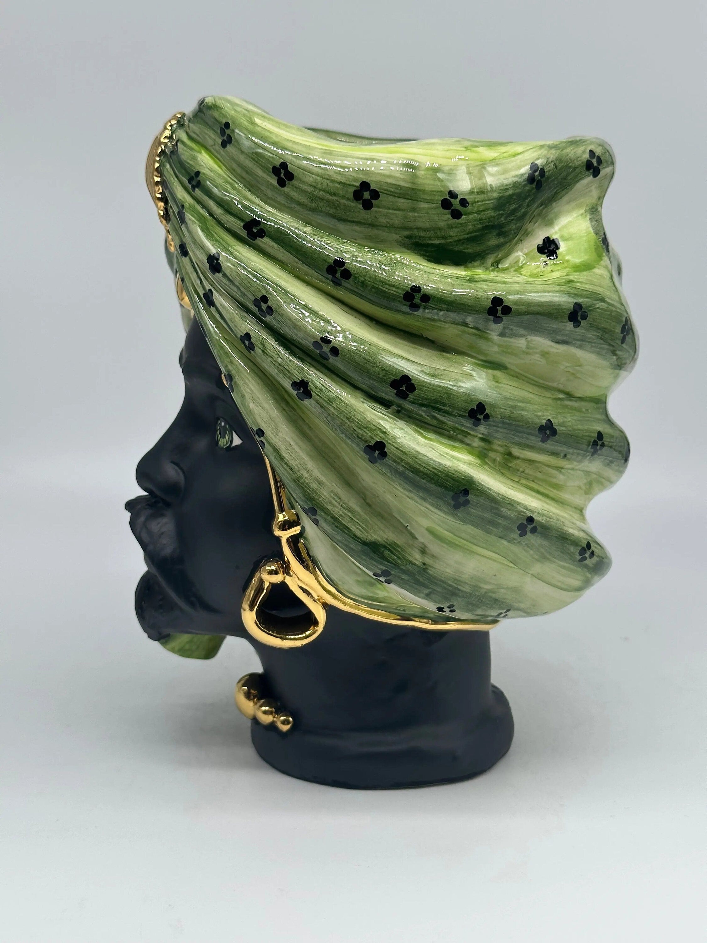 Teste di Moro Atena Ceramica Caltagirone cm H.24 L.18 Artigianale Verde Pois Nero Oro DD CERAMICHE SICILIANE