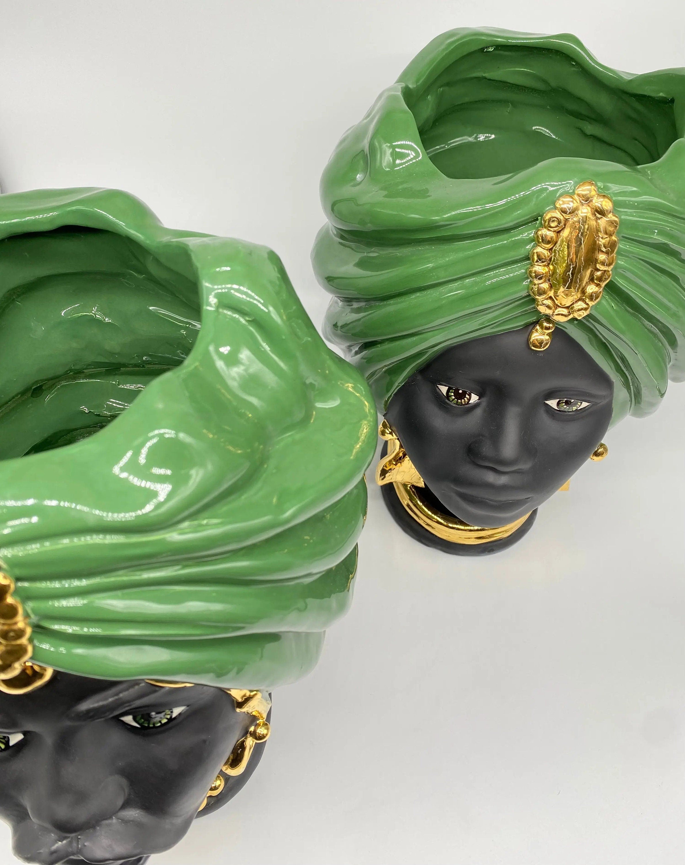 Teste di Moro Atena Ceramica Caltagirone cm H.30 L.23 Artigianale Verde Nero Oro DD CERAMICHE SICILIANE