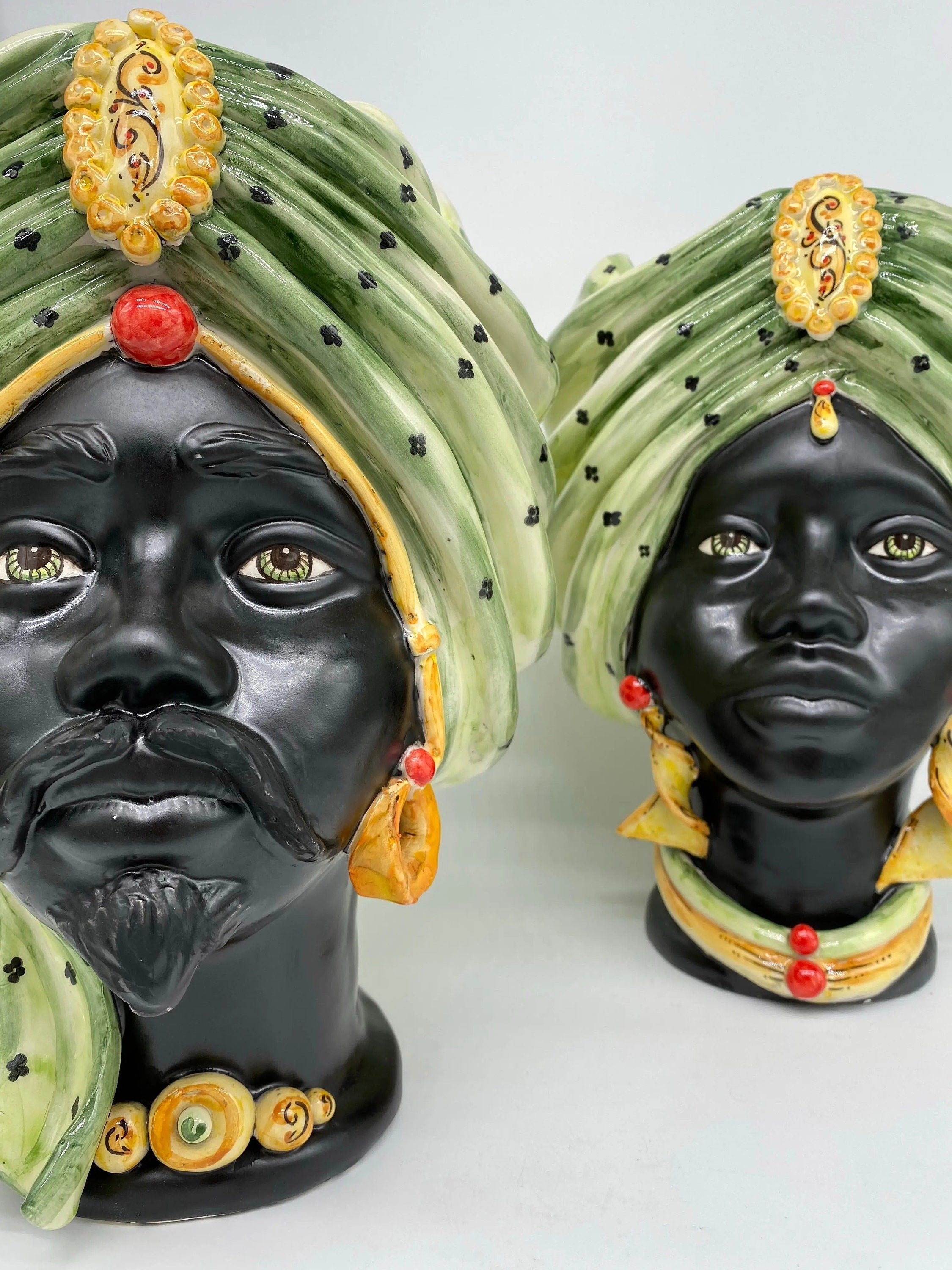 Teste di Moro Atena Ceramica Caltagirone cm H.30 L.23 Artigianale Verde Pois Nero Giallo DD CERAMICHE SICILIANE