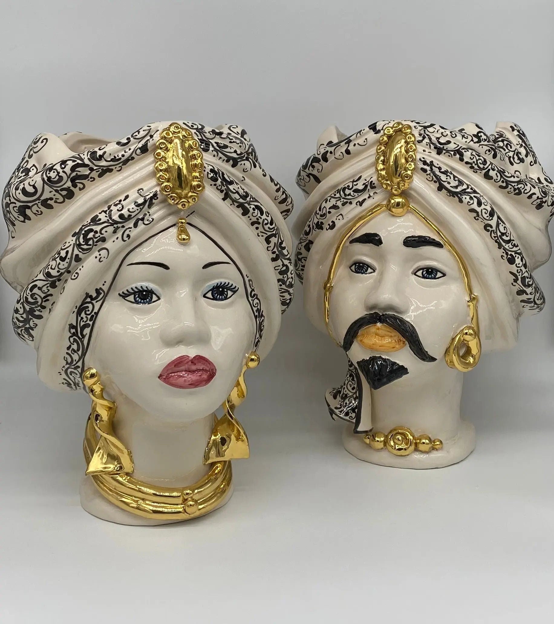 Teste di Moro Atena Ceramica Caltagirone cm H.30 L.23 Artigianale Bianco Decoro Barocco Oro DD CERAMICHE SICILIANE