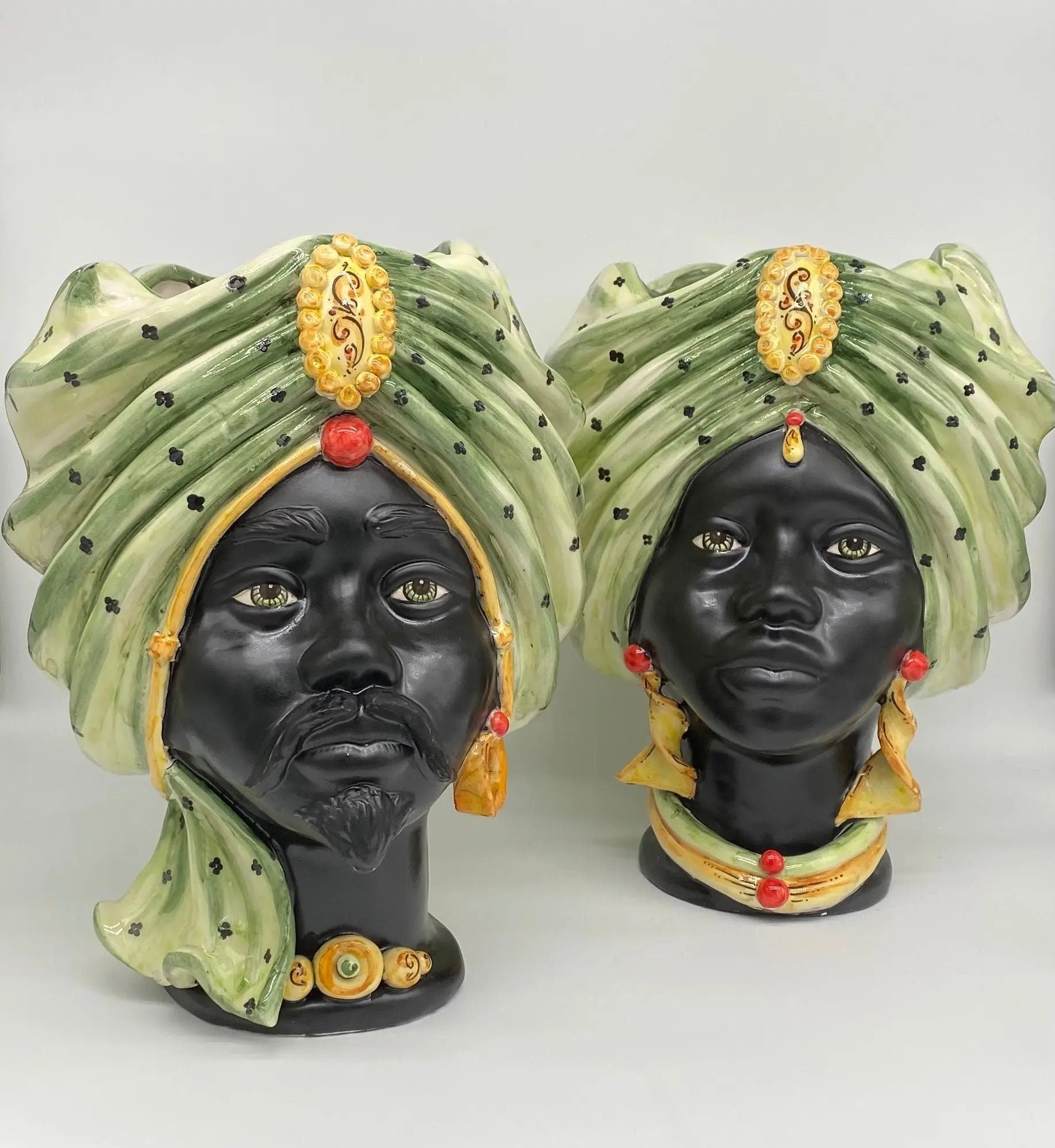 Teste di Moro Atena Ceramica Caltagirone cm H.30 L.23 Artigianale Verde Pois Nero Giallo DD CERAMICHE SICILIANE