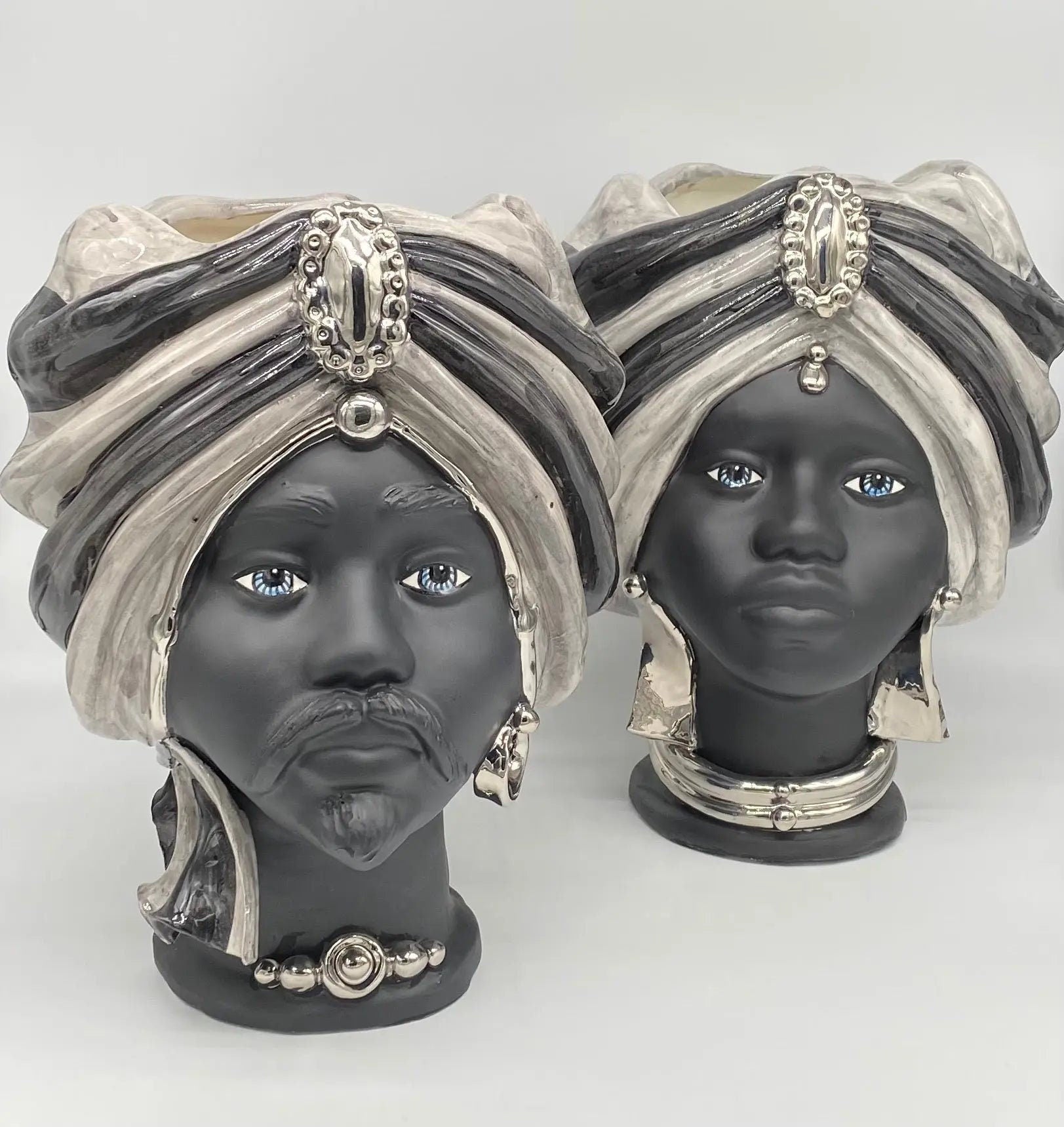 Teste di Moro Atena Ceramica Caltagirone cm H.30 L.23 Artigianale Grigio Nero Platino DD CERAMICHE SICILIANE