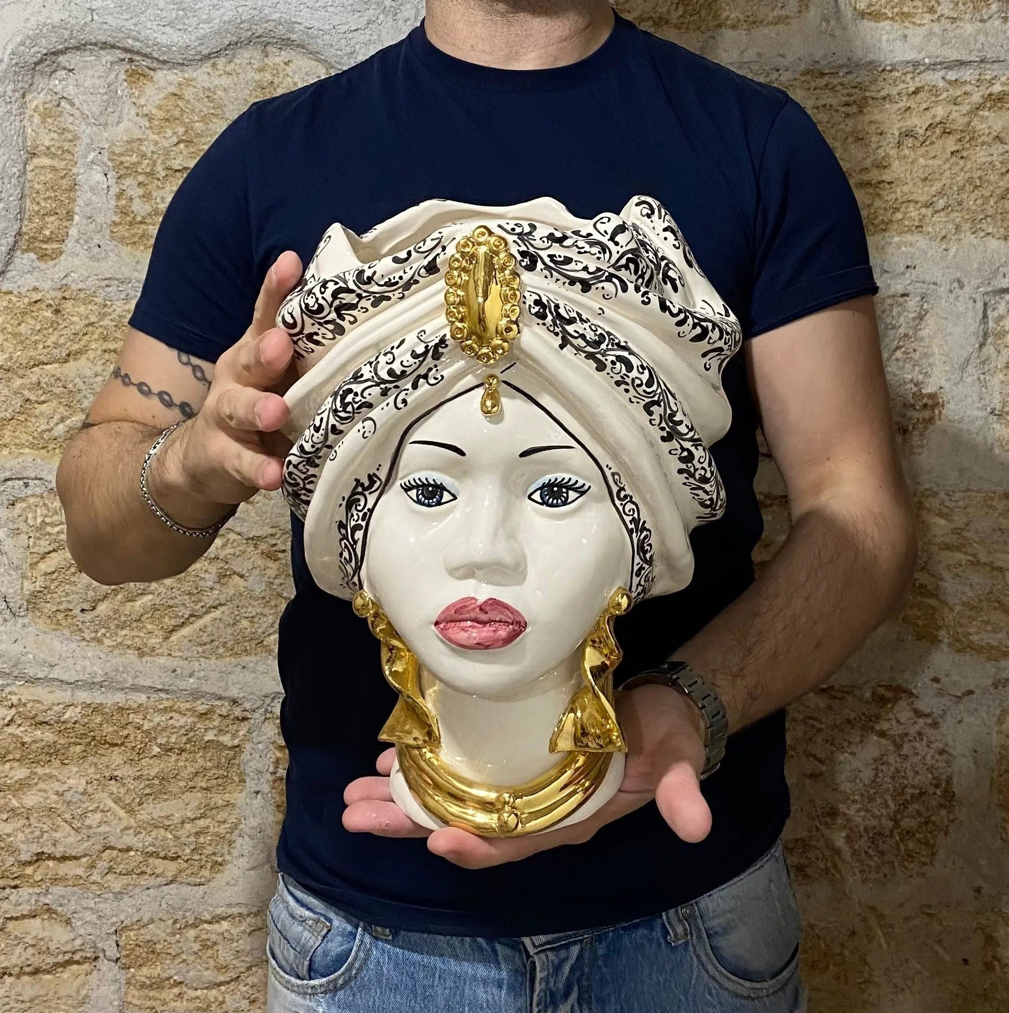 Teste di Moro Atena Ceramica Caltagirone cm H.30 L.23 Artigianale Bianco Decoro Barocco Oro DD CERAMICHE SICILIANE