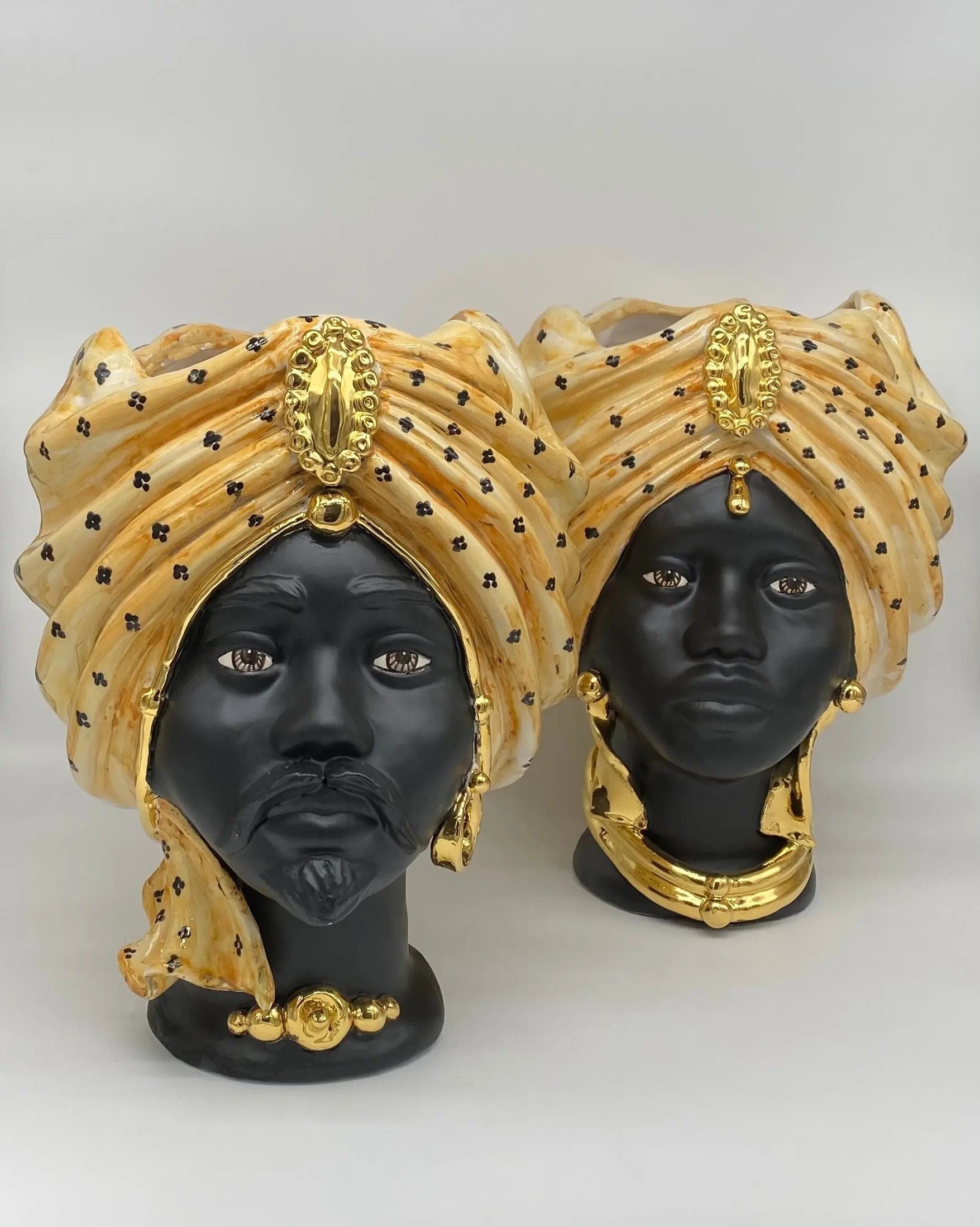 Teste di Moro Atena Ceramica Caltagirone cm H.30 L.23 Artigianale Arancio Pois Nero Oro DD CERAMICHE SICILIANE