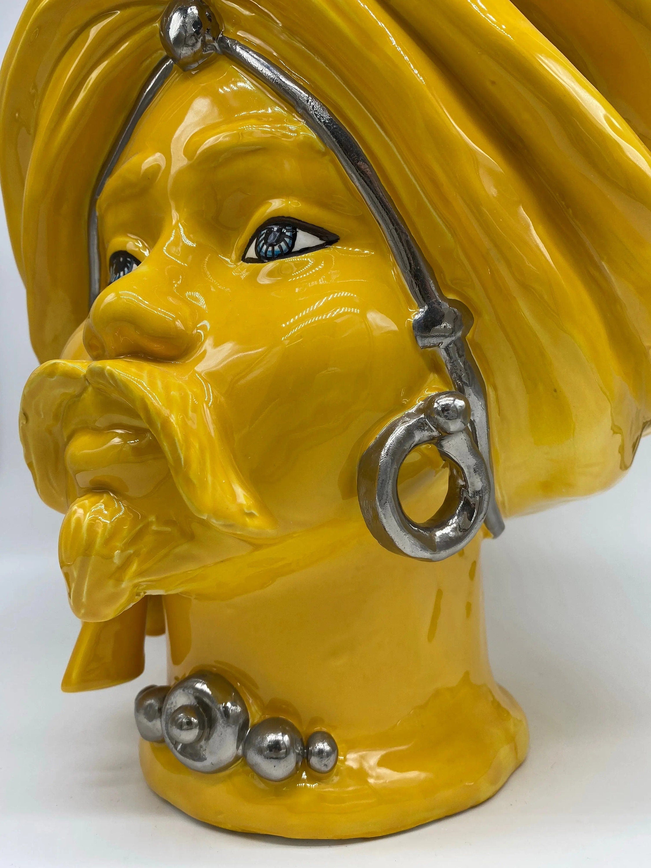 Teste di Moro Atena Ceramica Caltagirone cm H.40 L.28 Artigianale Giallo Platino DD CERAMICHE SICILIANE