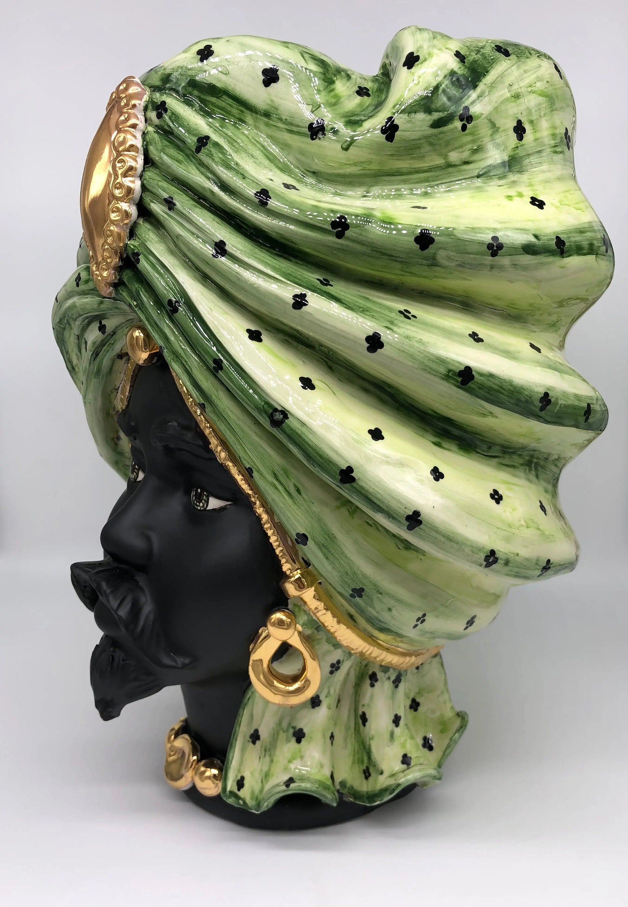 Teste di Moro Atena Ceramica Caltagirone cm H.40 L.28 Artigianale Verde Pois Nero Oro DD CERAMICHE SICILIANE