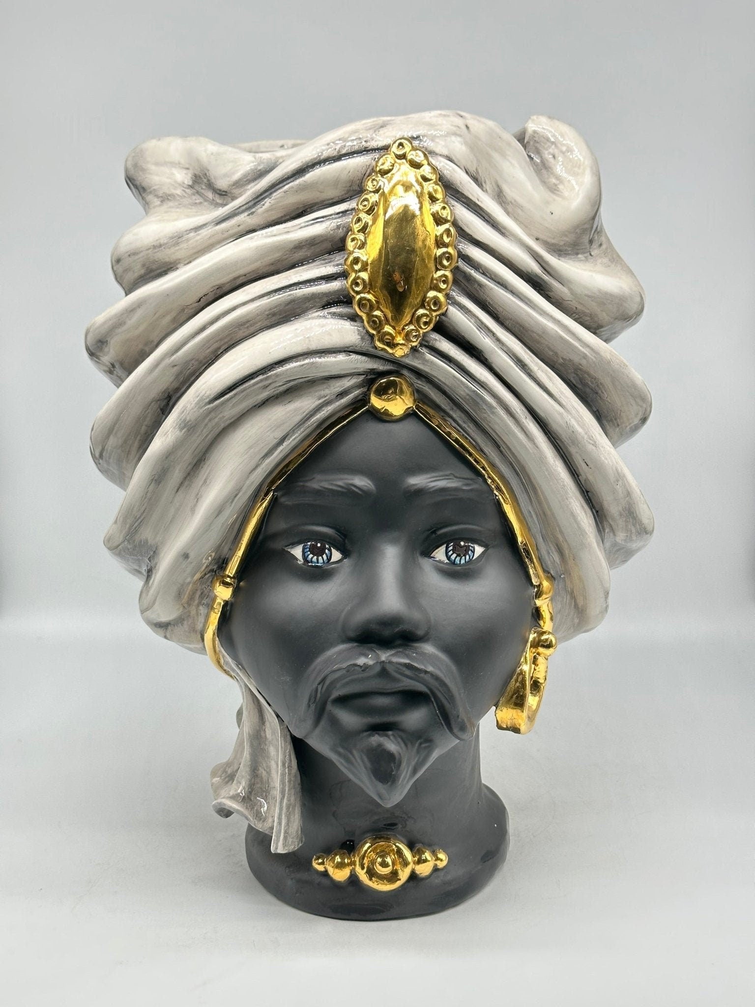 Teste di Moro Atena Ceramica Caltagirone cm H.40 L.28 Artigianale Ghiaccio Opaco Oro - DD CERAMICHE SICILIANE