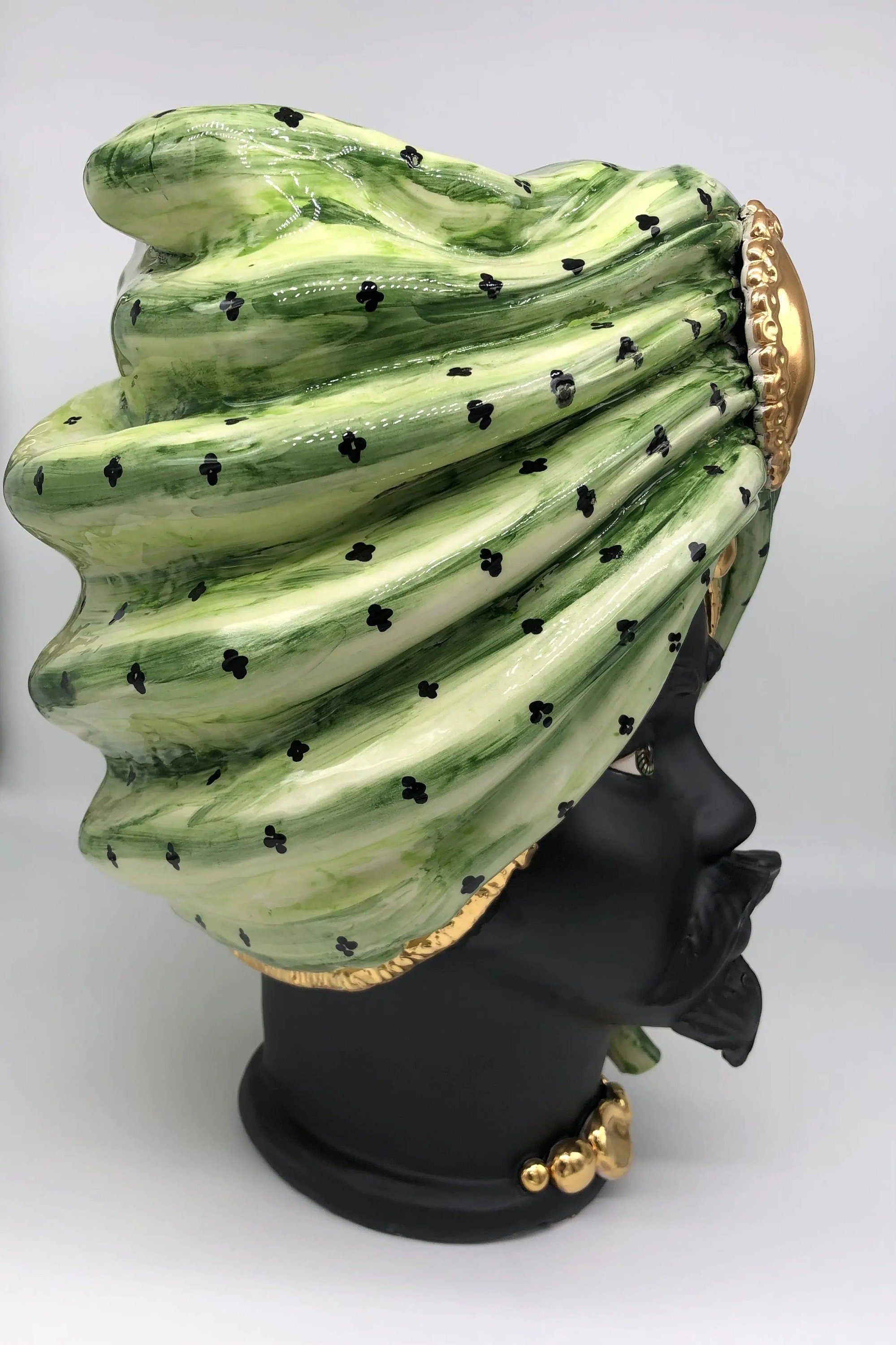 Teste di Moro Atena Ceramica Caltagirone cm H.40 L.28 Artigianale Verde Pois Nero Oro DD CERAMICHE SICILIANE