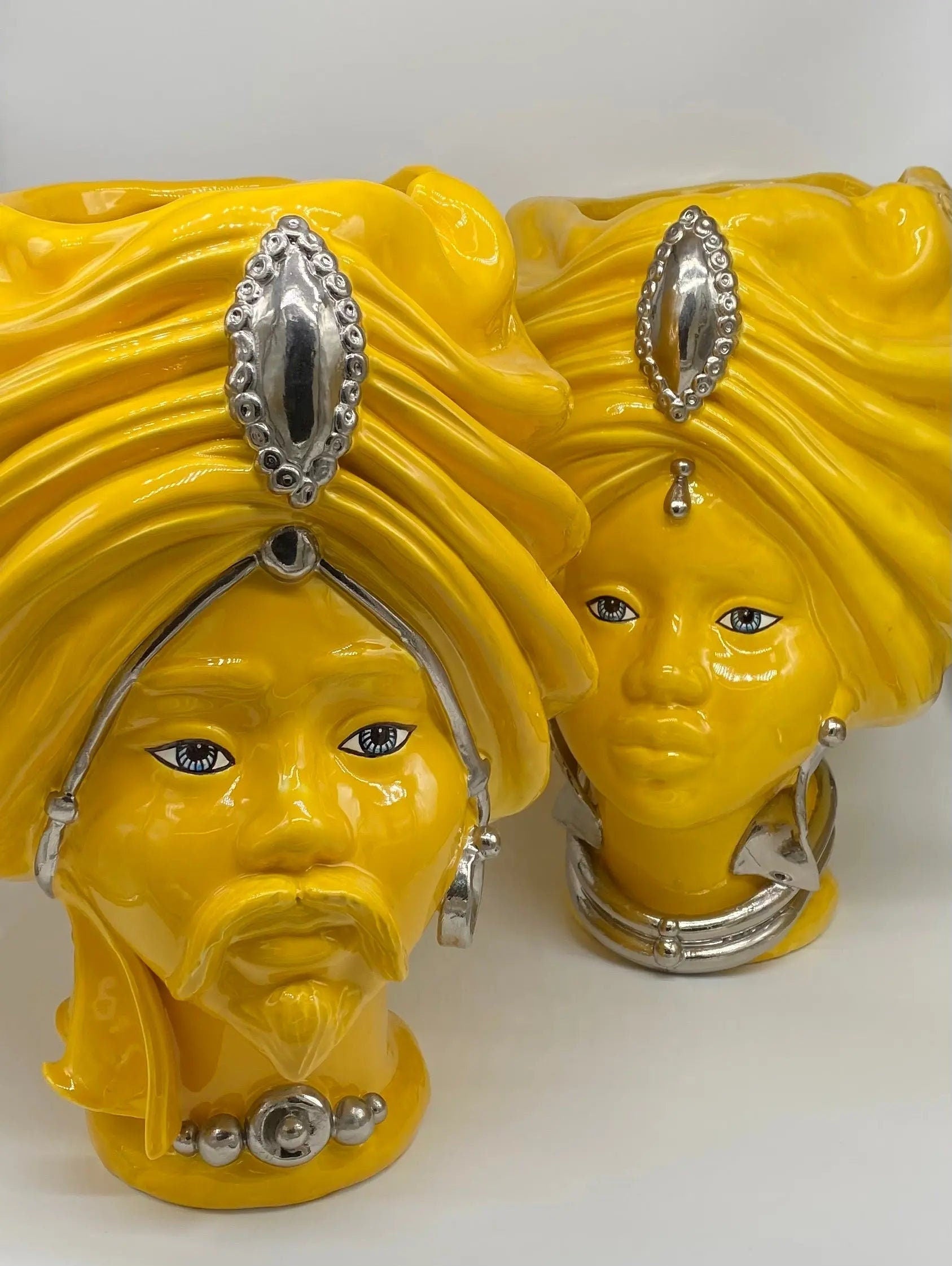 Teste di Moro Atena Ceramica Caltagirone cm H.40 L.28 Artigianale Giallo Platino DD CERAMICHE SICILIANE