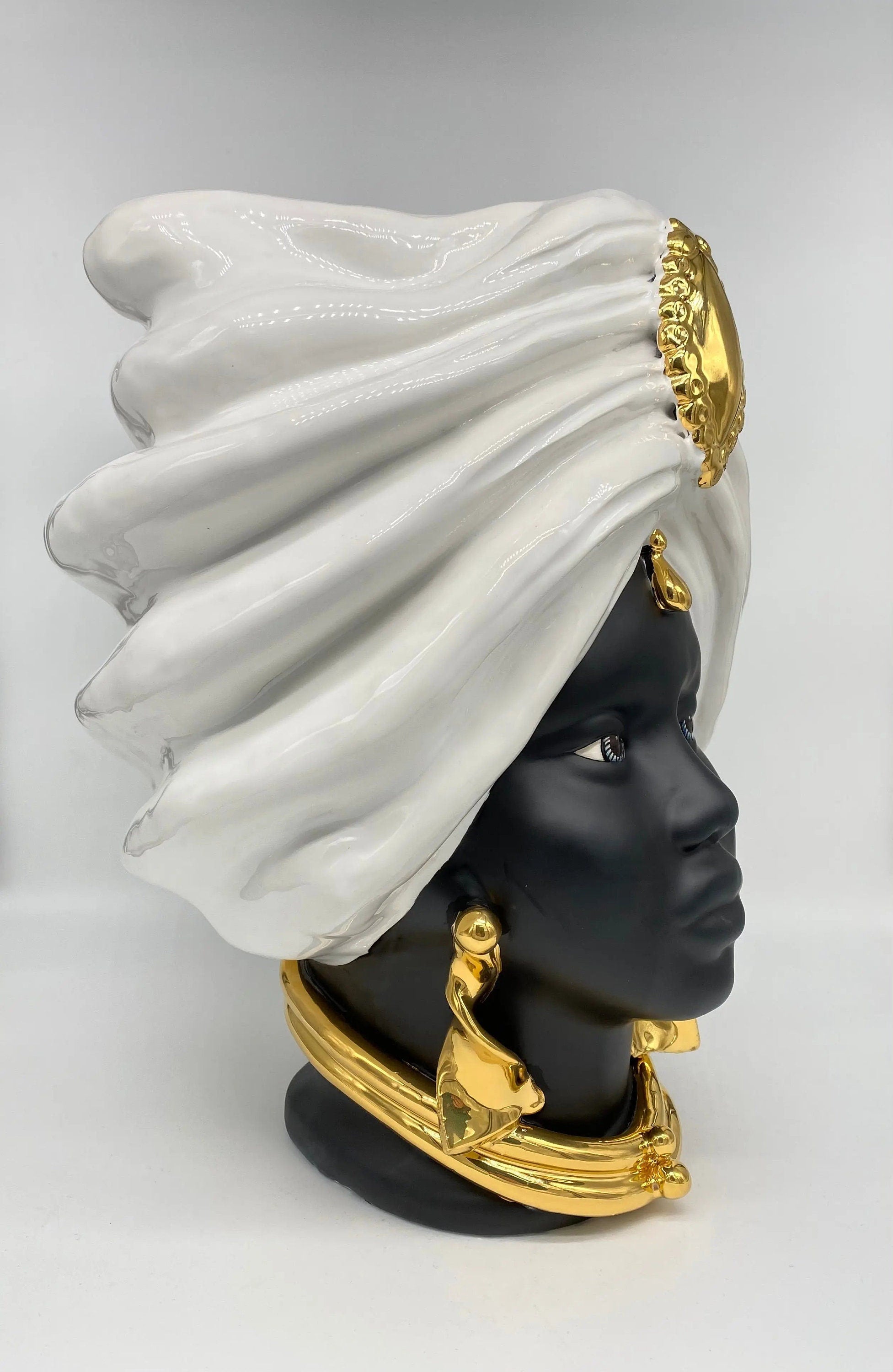 Teste di Moro Atena Ceramica Caltagirone cm H.40 L.28 Artigianale Bianco Nero Oro DD CERAMICHE SICILIANE