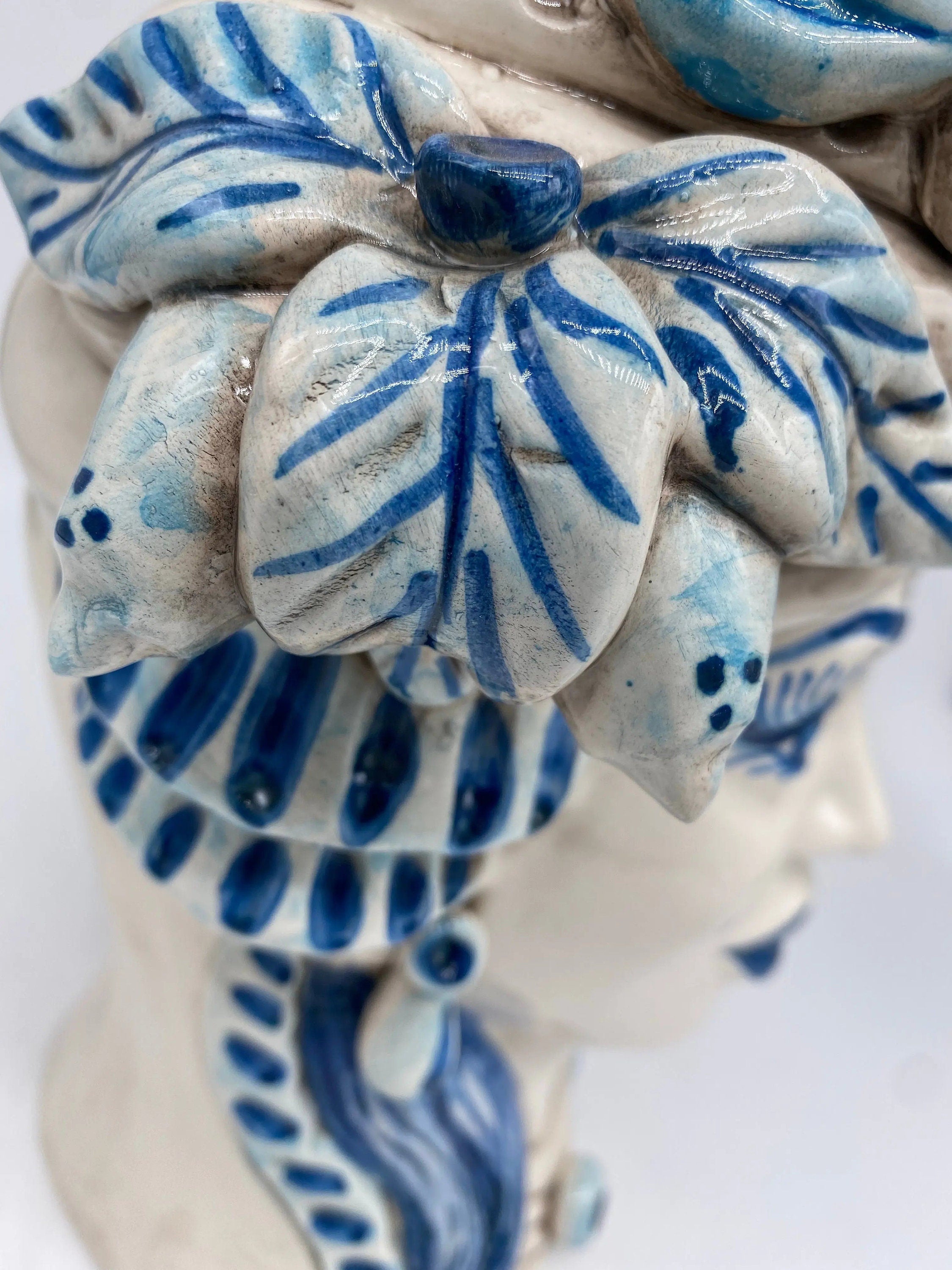 Teste di Moro Classica Ceramica Caltagirone cm H.27 L.20 Artigianale Bianco Blu DD CERAMICHE SICILIANE