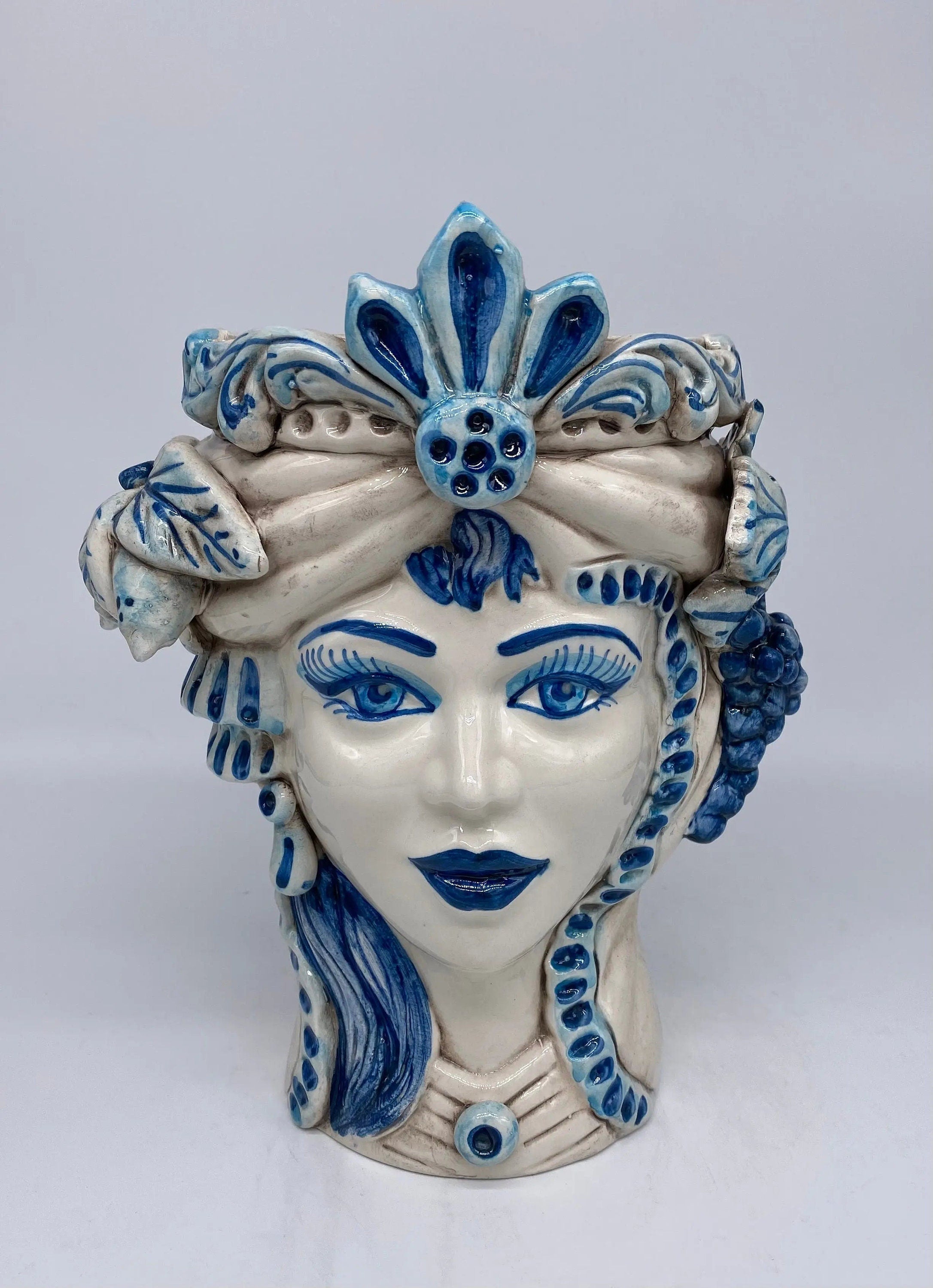 Teste di Moro Classica Ceramica Caltagirone cm H.27 L.20 Artigianale Bianco Blu DD CERAMICHE SICILIANE