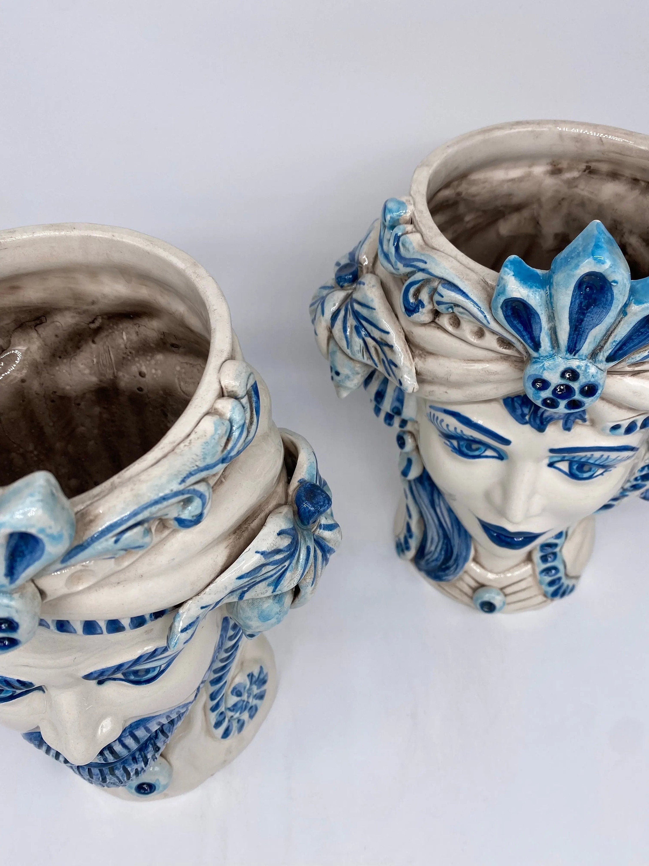 Teste di Moro Classica Ceramica Caltagirone cm H.27 L.20 Artigianale Bianco Blu DD CERAMICHE SICILIANE