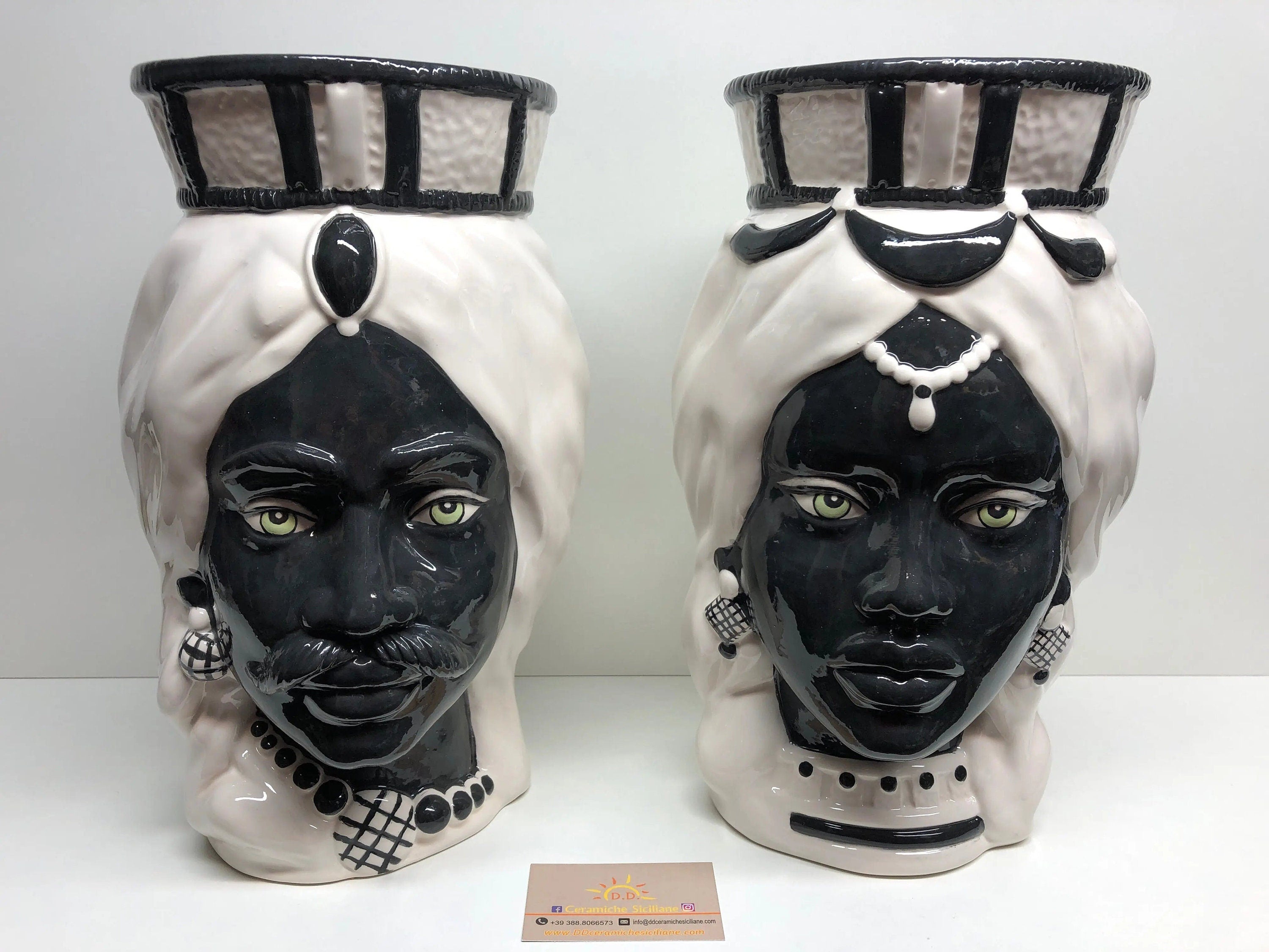 Teste di Moro Corona Retta Ceramica Caltagirone cm H.38 L.24 Artigianale Bianco Nero DD CERAMICHE SICILIANE