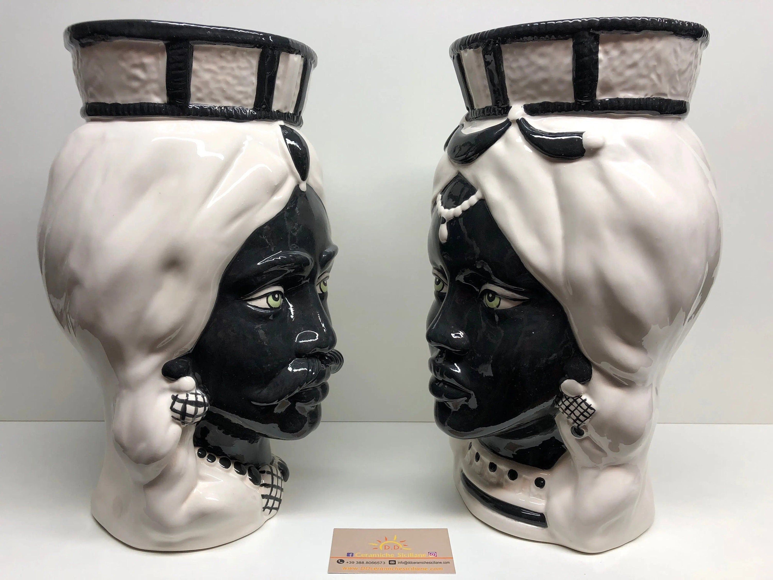 Teste di Moro Corona Retta Ceramica Caltagirone cm H.38 L.24 Artigianale Bianco Nero DD CERAMICHE SICILIANE