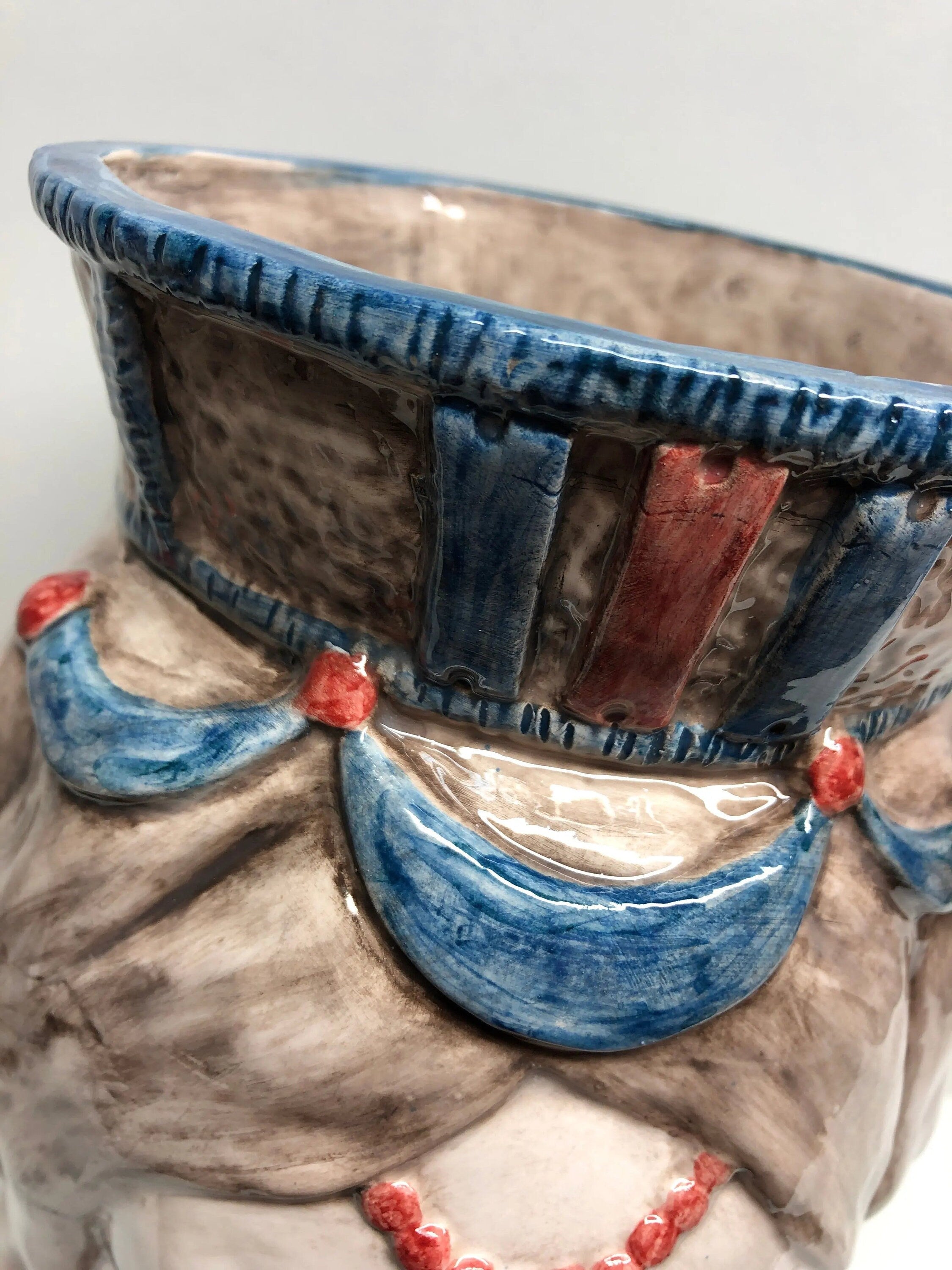 Teste di Moro Corona Retta Ceramica Caltagirone cm H.38 L.24 Artigianale dettagli Blu Antico DD CERAMICHE SICILIANE