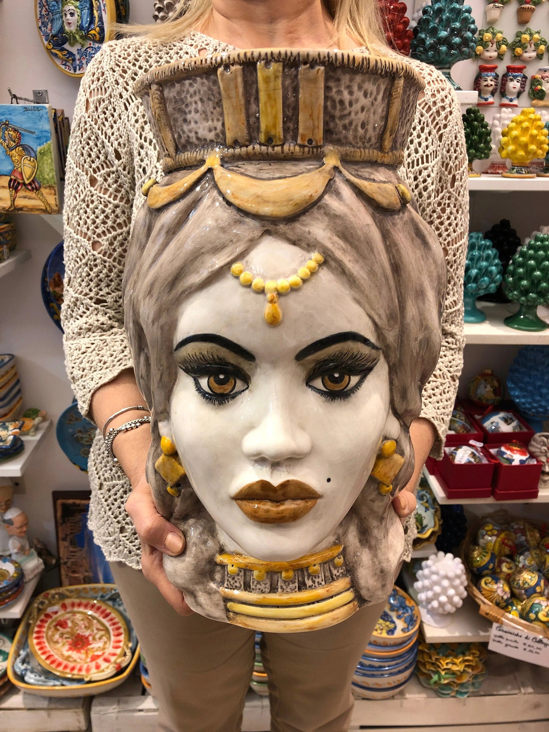 Teste di Moro Corona Retta Ceramica Caltagirone cm H.38 L.24 Artigianale dettagli Giallo DD CERAMICHE SICILIANE