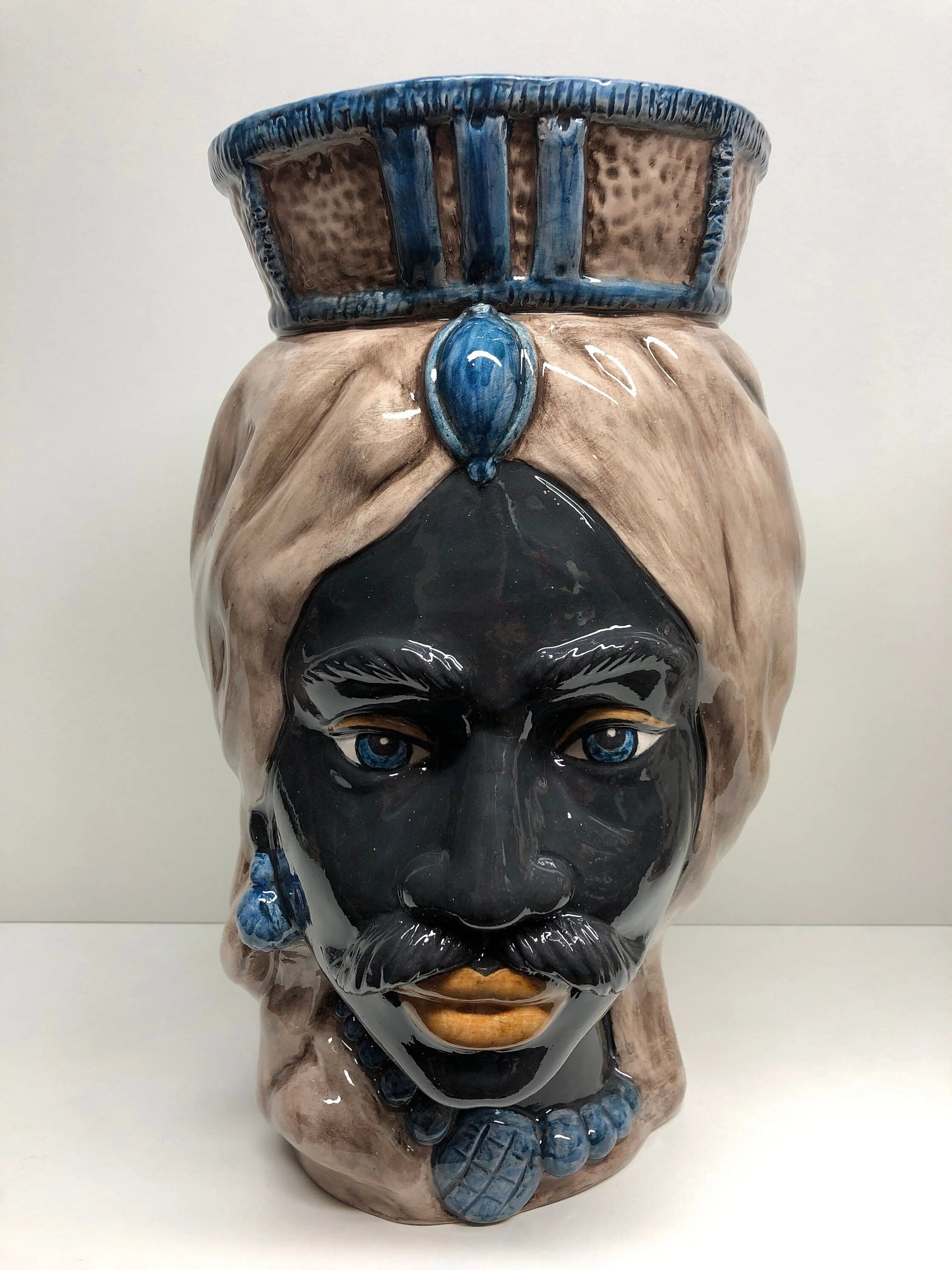 Teste di Moro Corona Retta Ceramica Caltagirone cm H.38 L.24 Artigianale dettagli Blu Antico DD CERAMICHE SICILIANE