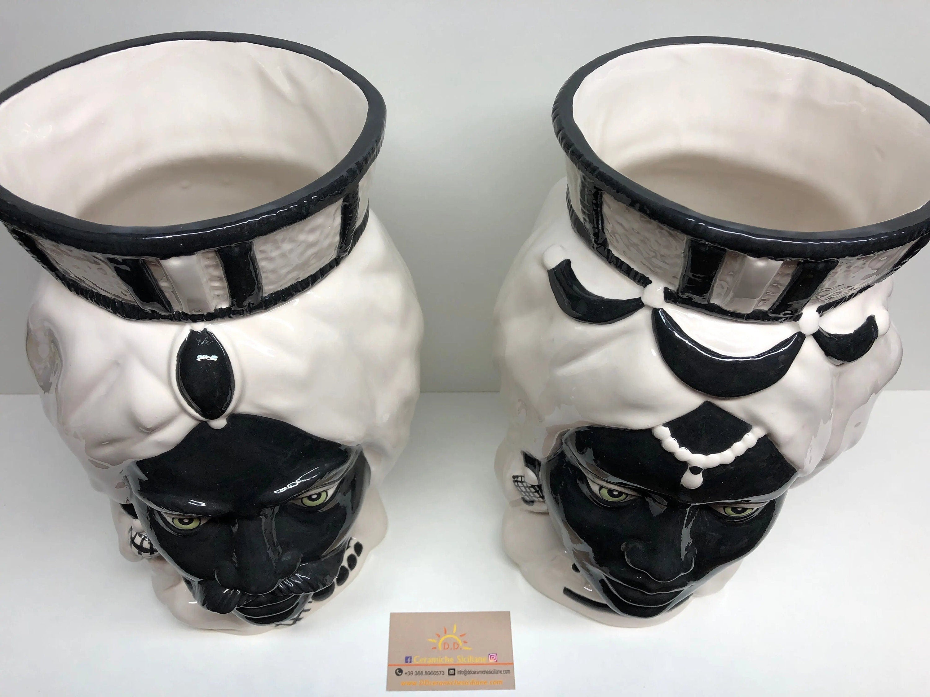 Teste di Moro Corona Retta Ceramica Caltagirone cm H.38 L.24 Artigianale Bianco Nero DD CERAMICHE SICILIANE