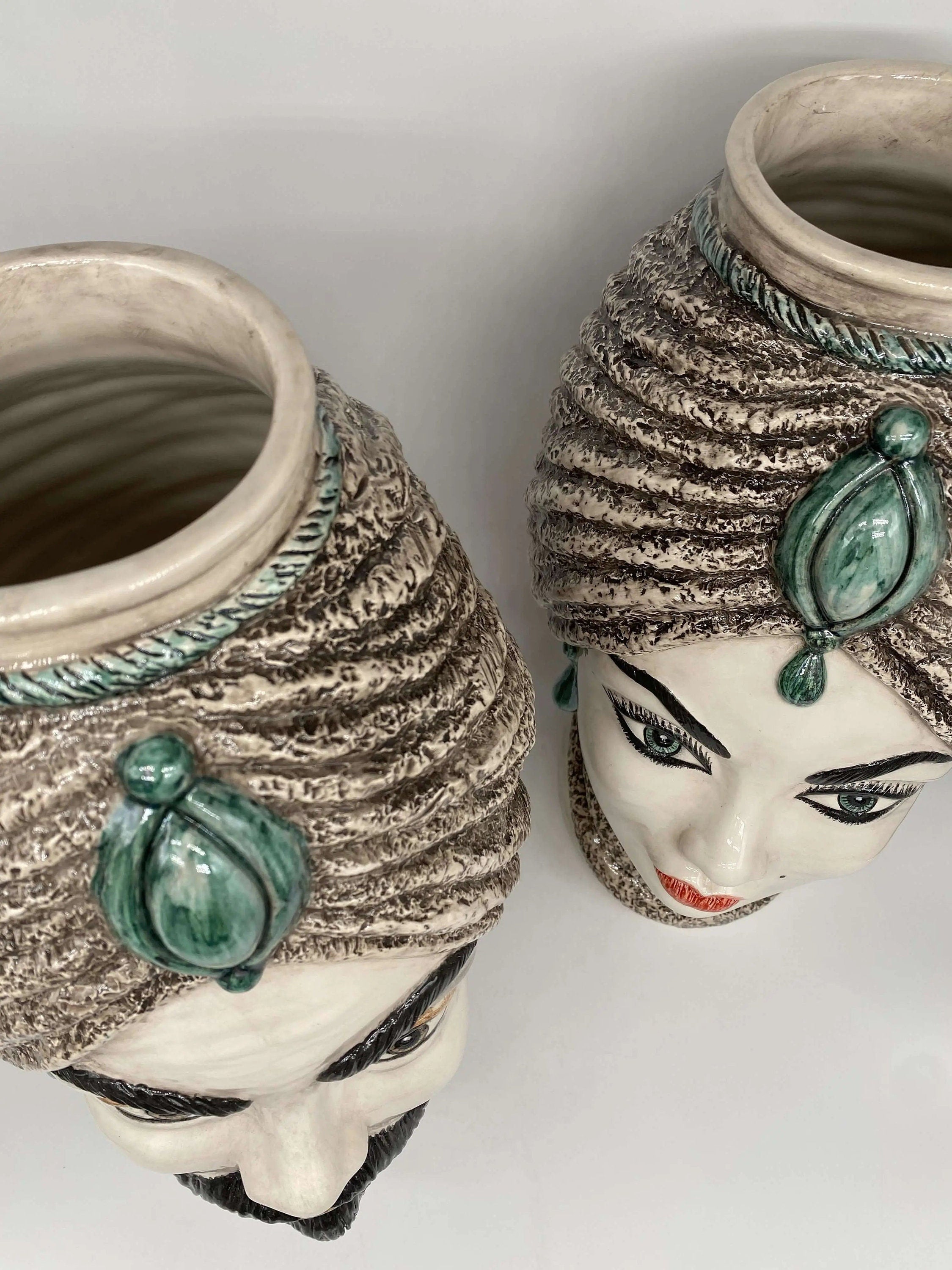 Teste di Moro Demetra Ceramica Caltagirone cm H.40 L.22 Artigianale Écru Verde Acqua DD CERAMICHE SICILIANE