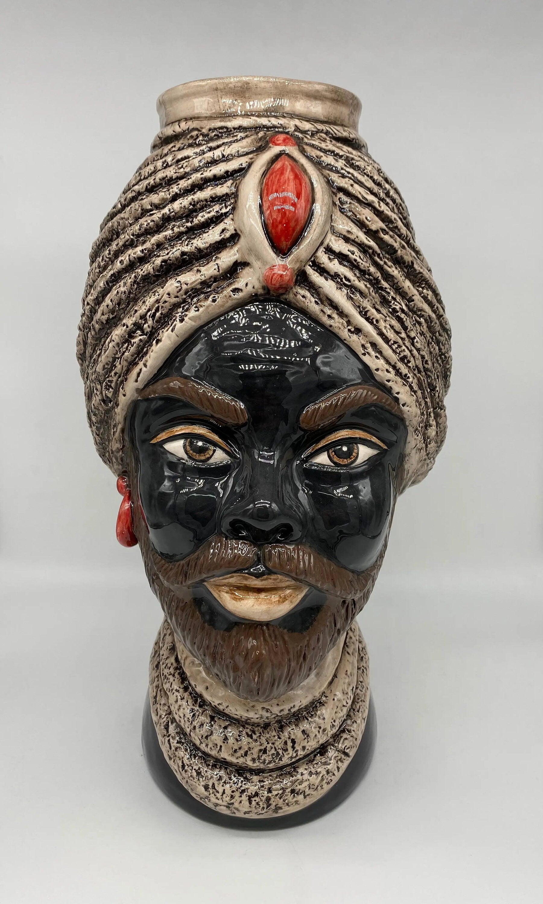 Teste di Moro Demetra Ceramica Caltagirone cm H.40 L.22 Artigianale Écru Rosso DD CERAMICHE SICILIANE