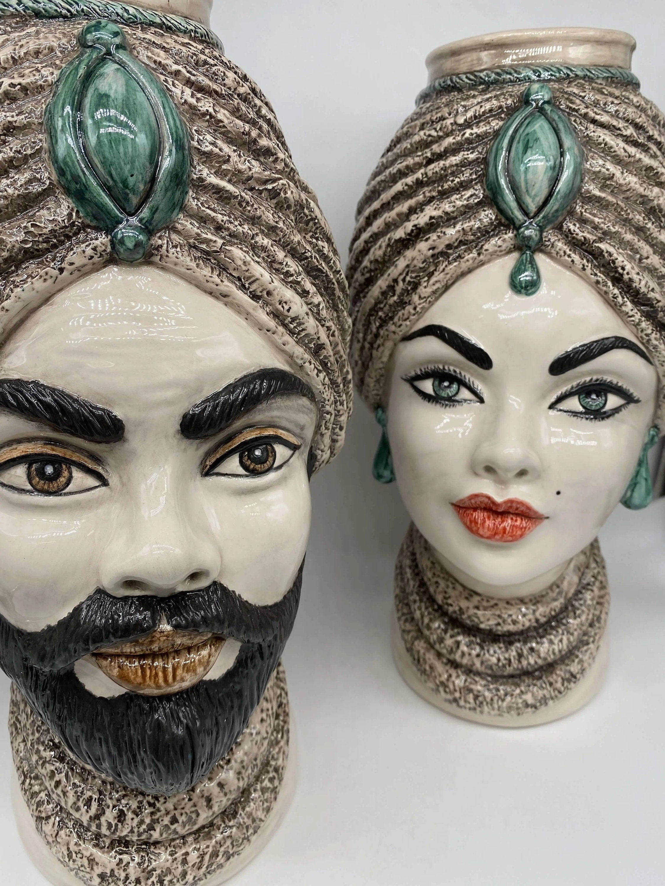 Teste di Moro Demetra Ceramica Caltagirone cm H.40 L.22 Artigianale Écru Verde Acqua DD CERAMICHE SICILIANE