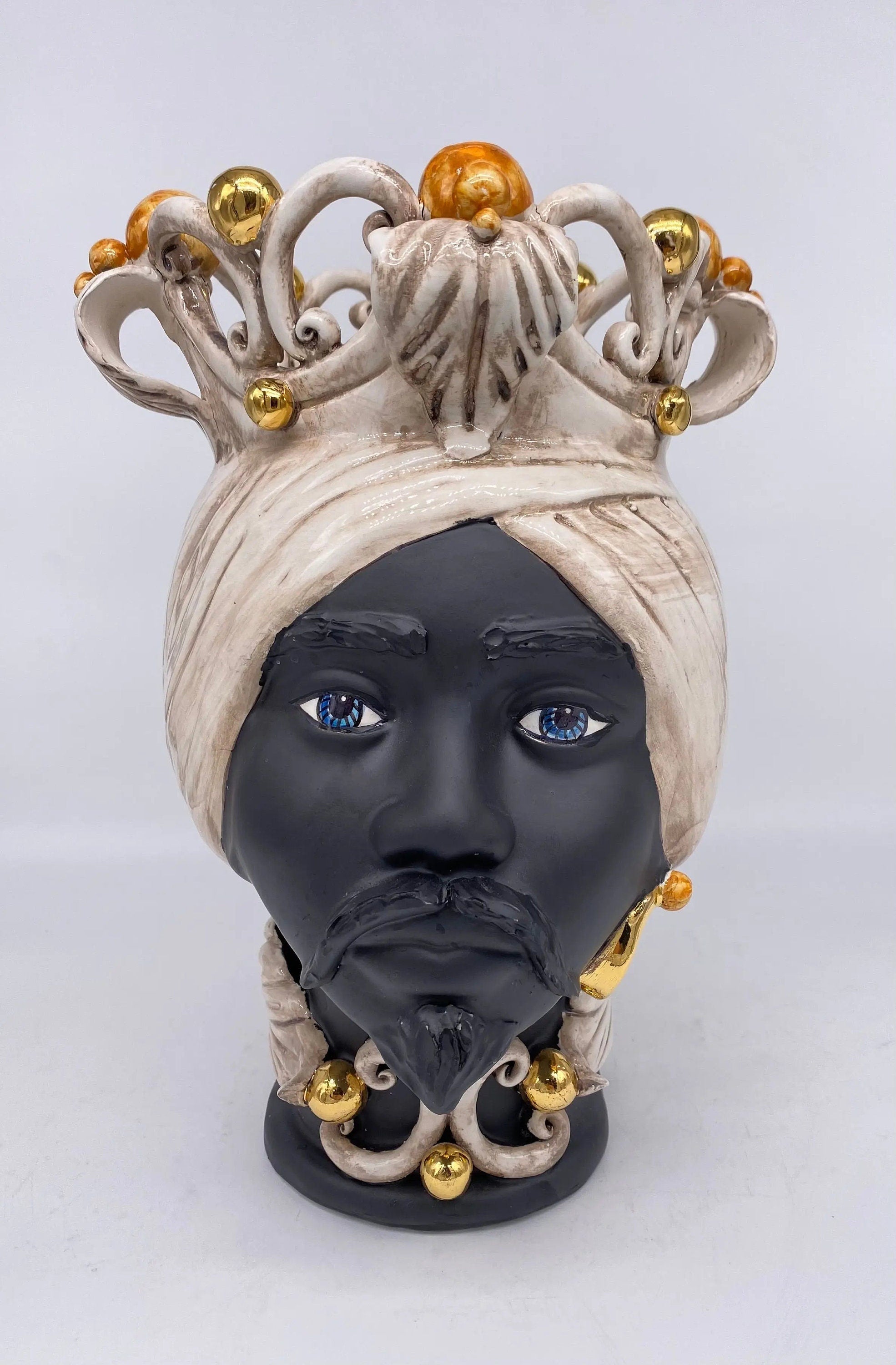 Teste di Moro Diana Ceramica Caltagirone cm H.30 L.20 Artigianale Écru Oro Sfere Ocra DD CERAMICHE SICILIANE