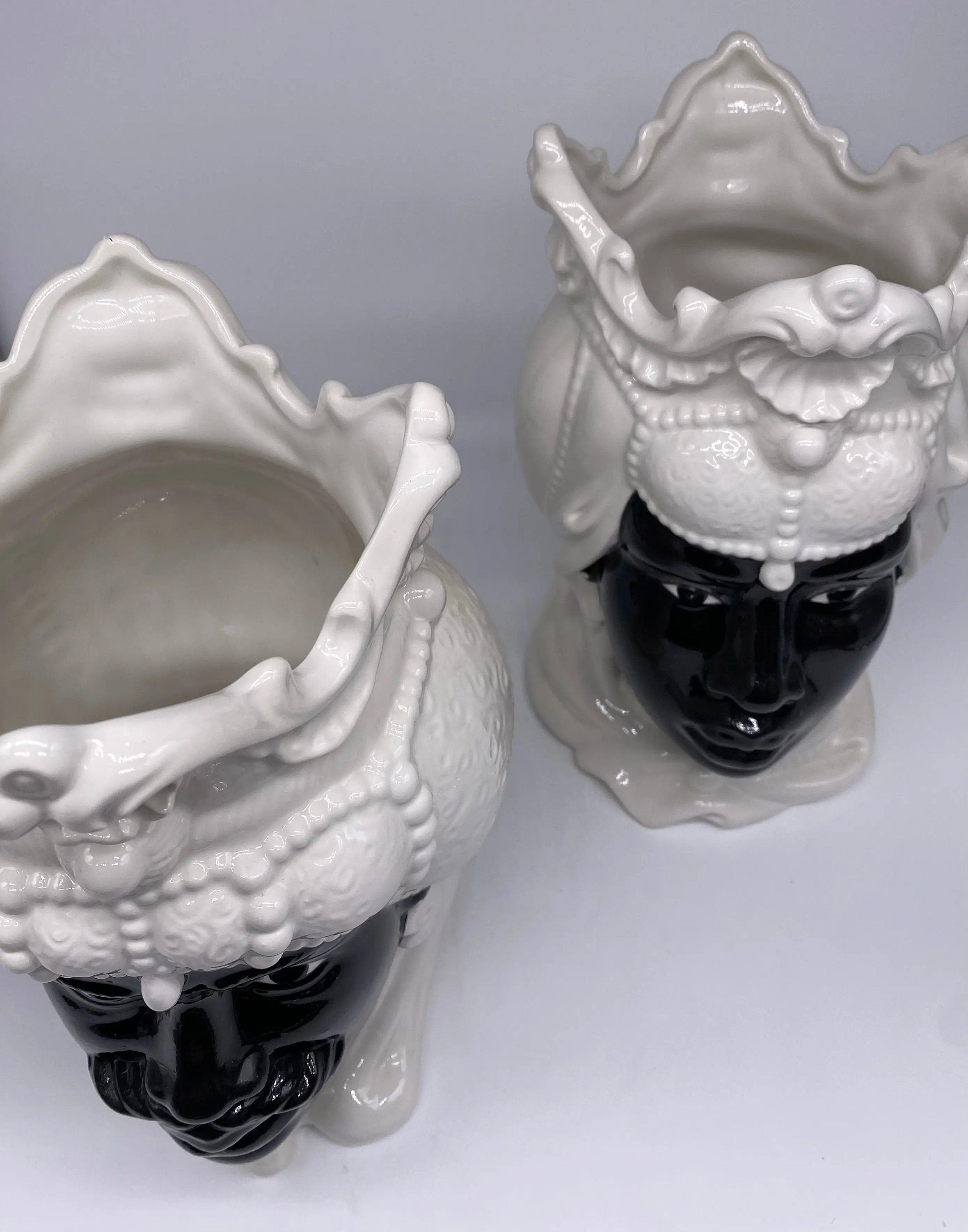 Teste di Moro Emiro Ceramica Caltagirone cm H.30 L.18 Artigianale Bianco Nero DD CERAMICHE SICILIANE