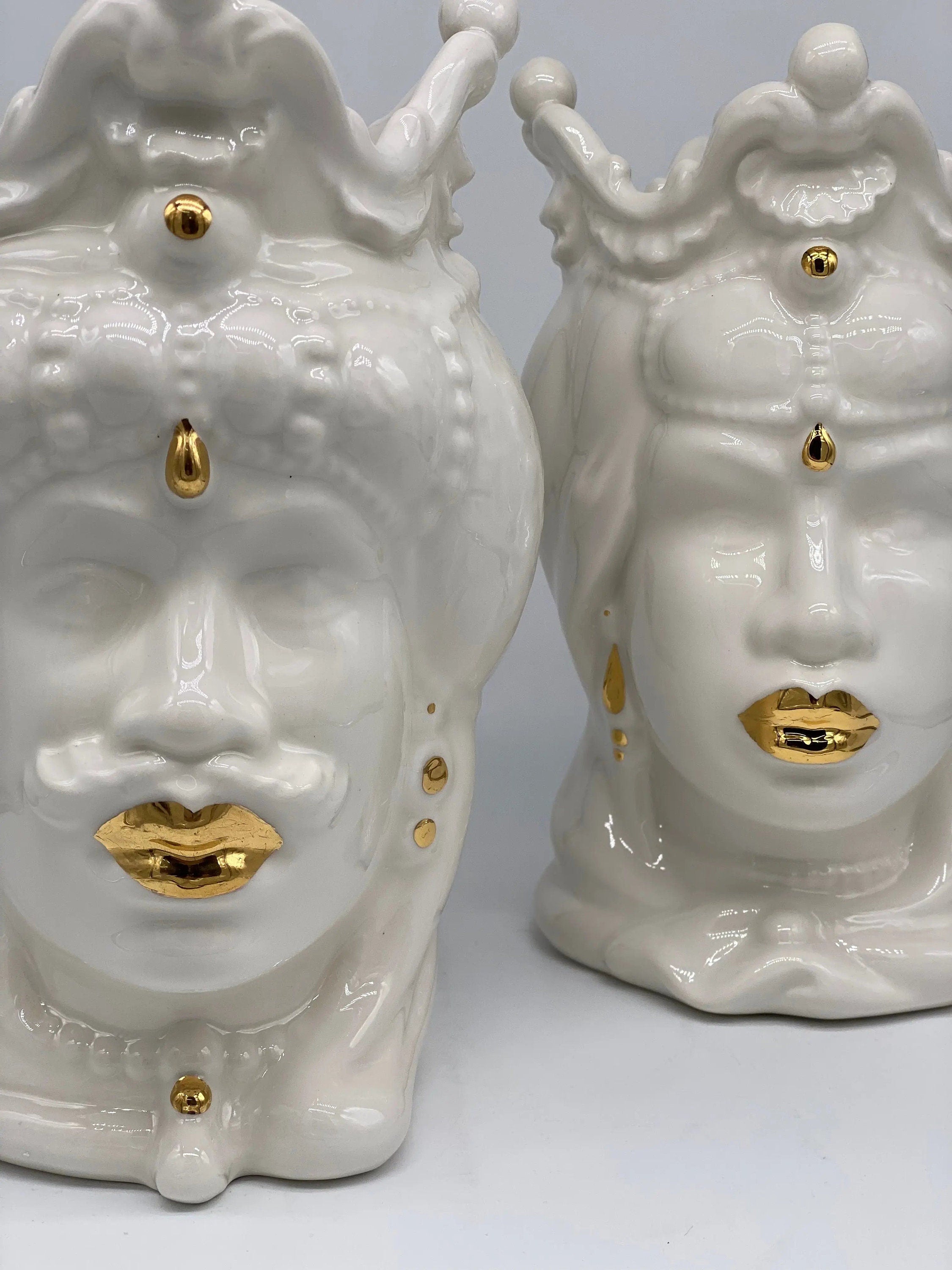 Teste di Moro Emiro Ceramica Caltagirone cm H.30 L.18 Artigianale Bianco e Oro DD CERAMICHE SICILIANE