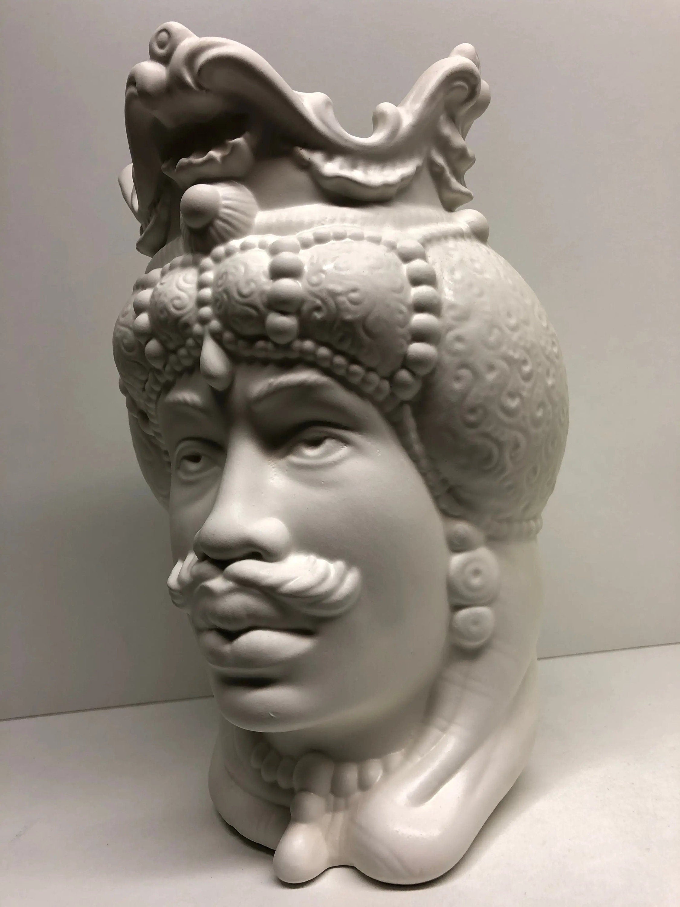 Teste di Moro Emiro Ceramica Caltagirone cm H.30 L.18 Artigianale Bianco Opaco DD CERAMICHE SICILIANE