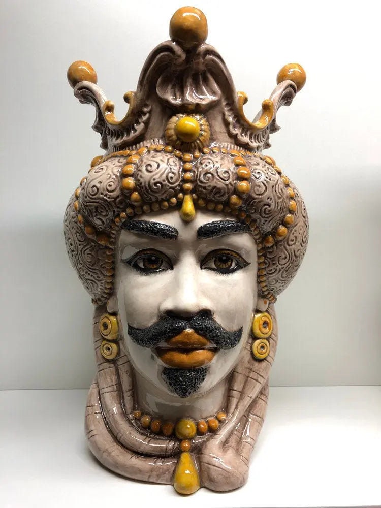 Teste di Moro Emiro Ceramica Caltagirone cm H.45 L.29 Artigianale Écru Sfere Giallo DD CERAMICHE SICILIANE