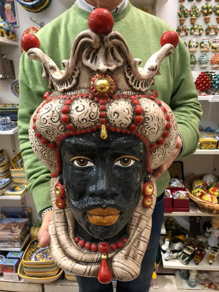 Teste di Moro Emiro Ceramica Caltagirone cm H.45 L.29 Artigianale Écru Oro Sfere Rosso DD CERAMICHE SICILIANE