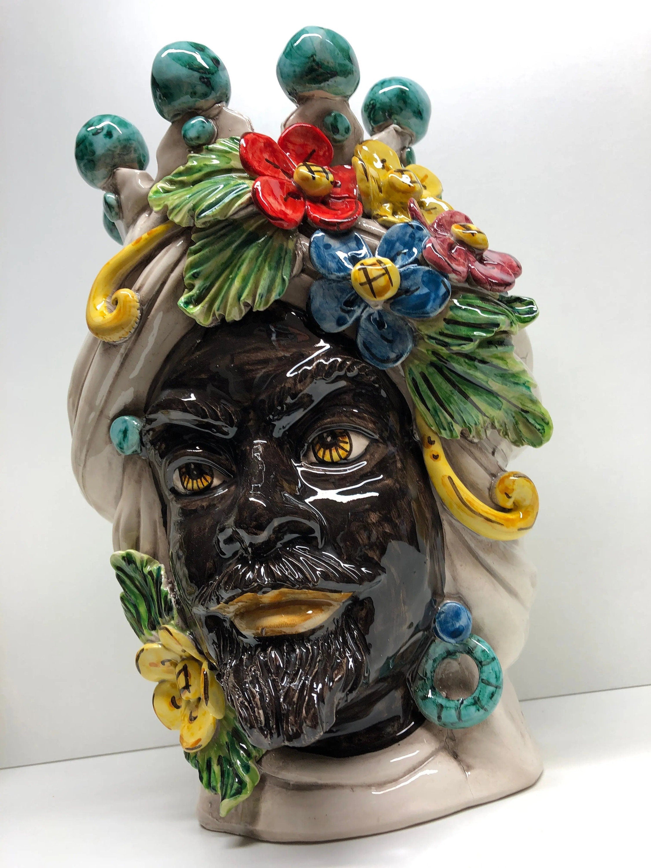 Teste di Moro Fiori Ceramica Caltagirone cm H.30 L.21 Artigianale Corona con Sfere Verde DD CERAMICHE SICILIANE