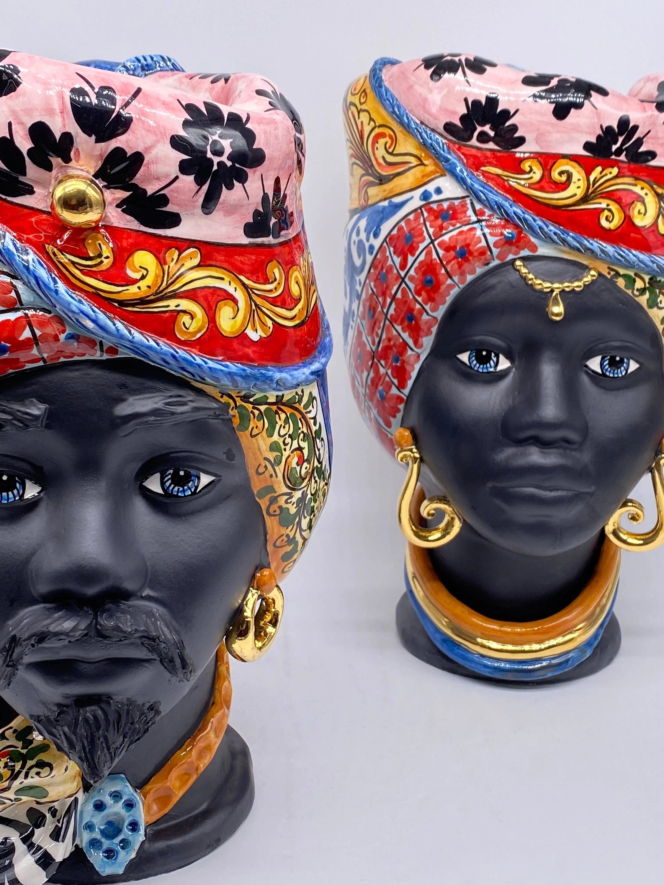 Teste di Moro Horus Ceramica Caltagirone cm H.30 L.18 Artigianale Decorazione “Carretto” DD CERAMICHE SICILIANE