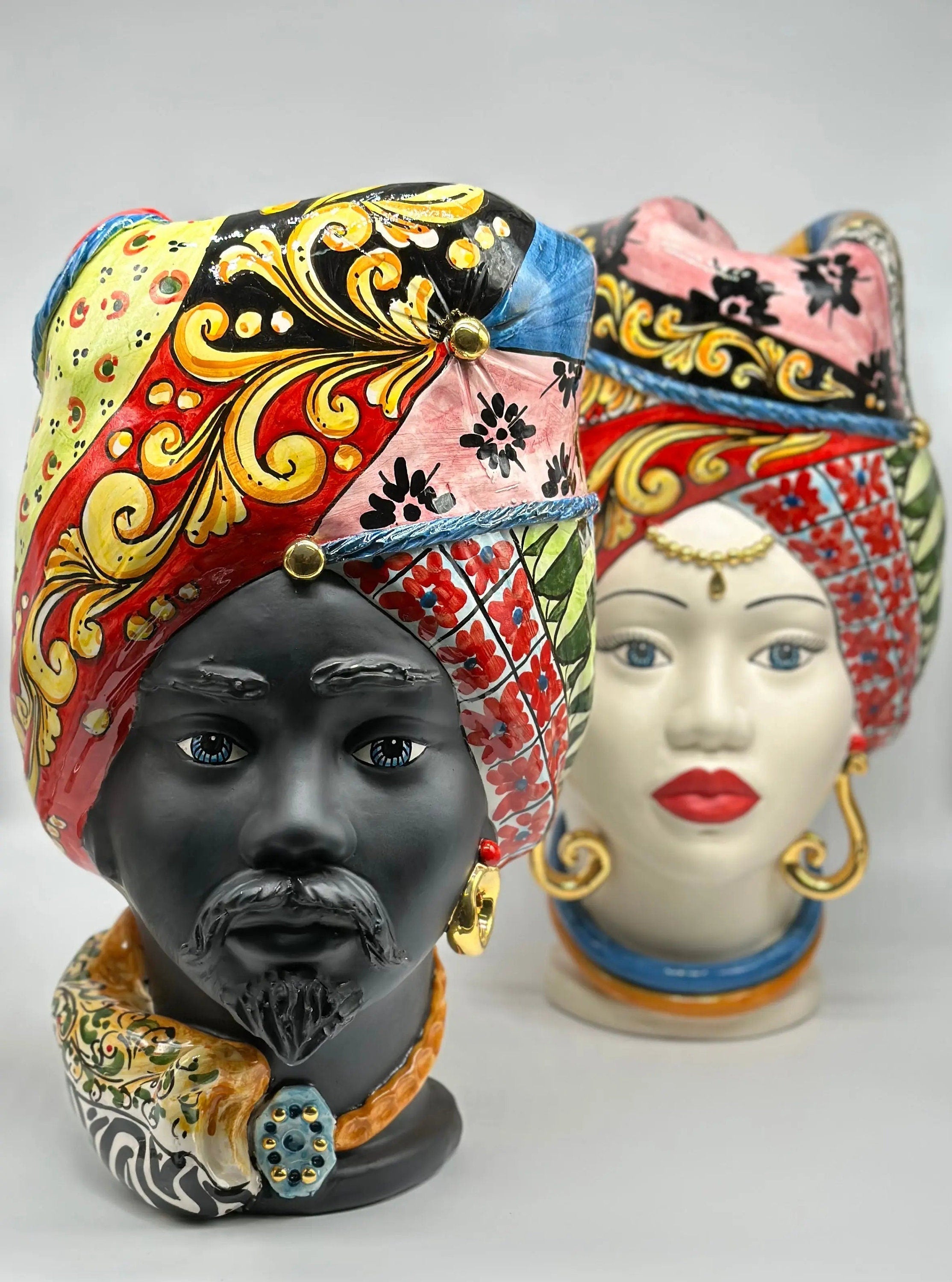 Teste di Moro Horus Ceramica Caltagirone cm H.40 L.23 Artigianale Decorazione “Carretto2” DD CERAMICHE SICILIANE