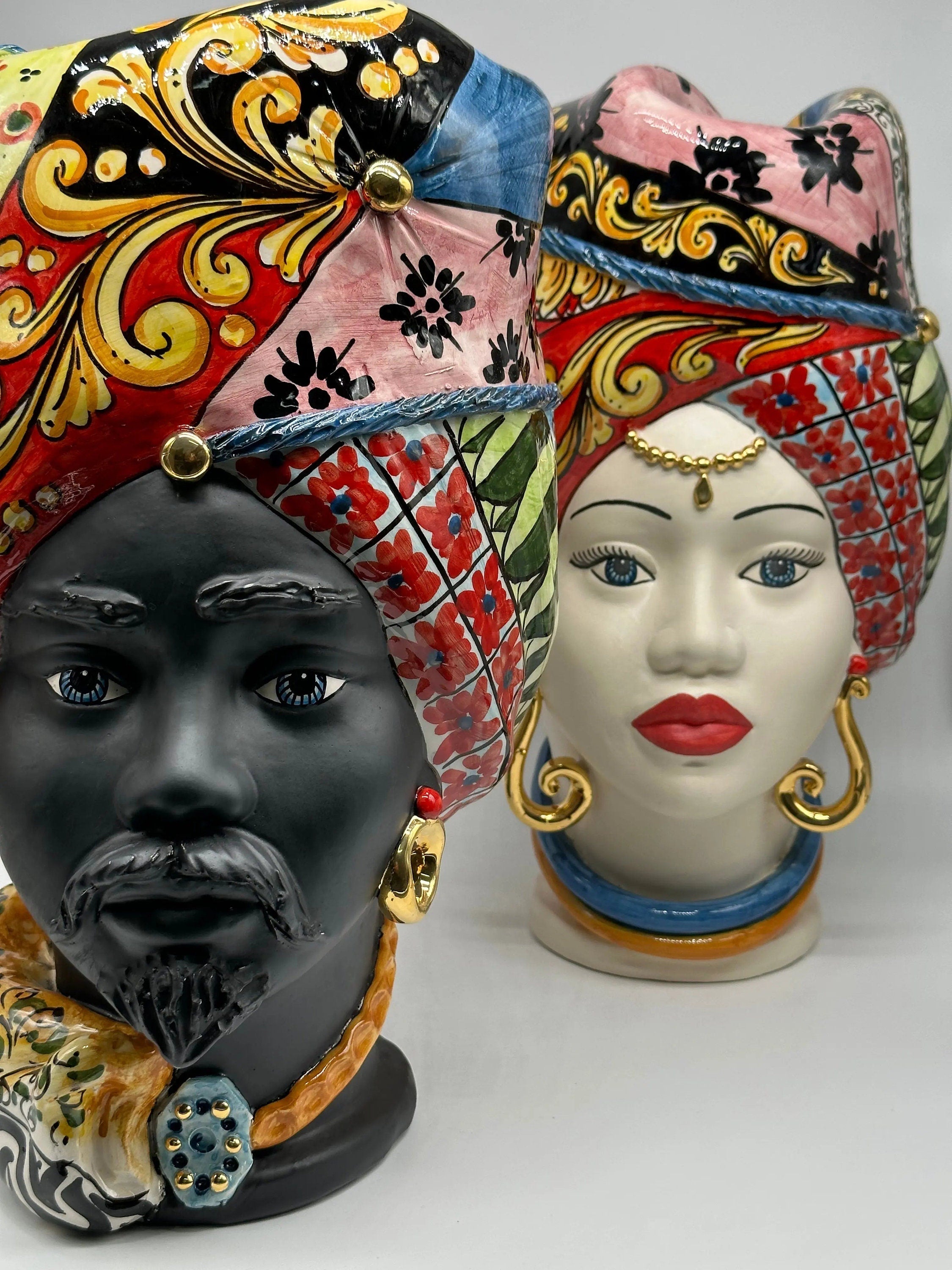 Teste di Moro Horus Ceramica Caltagirone cm H.40 L.23 Artigianale Decorazione “Carretto2” DD CERAMICHE SICILIANE