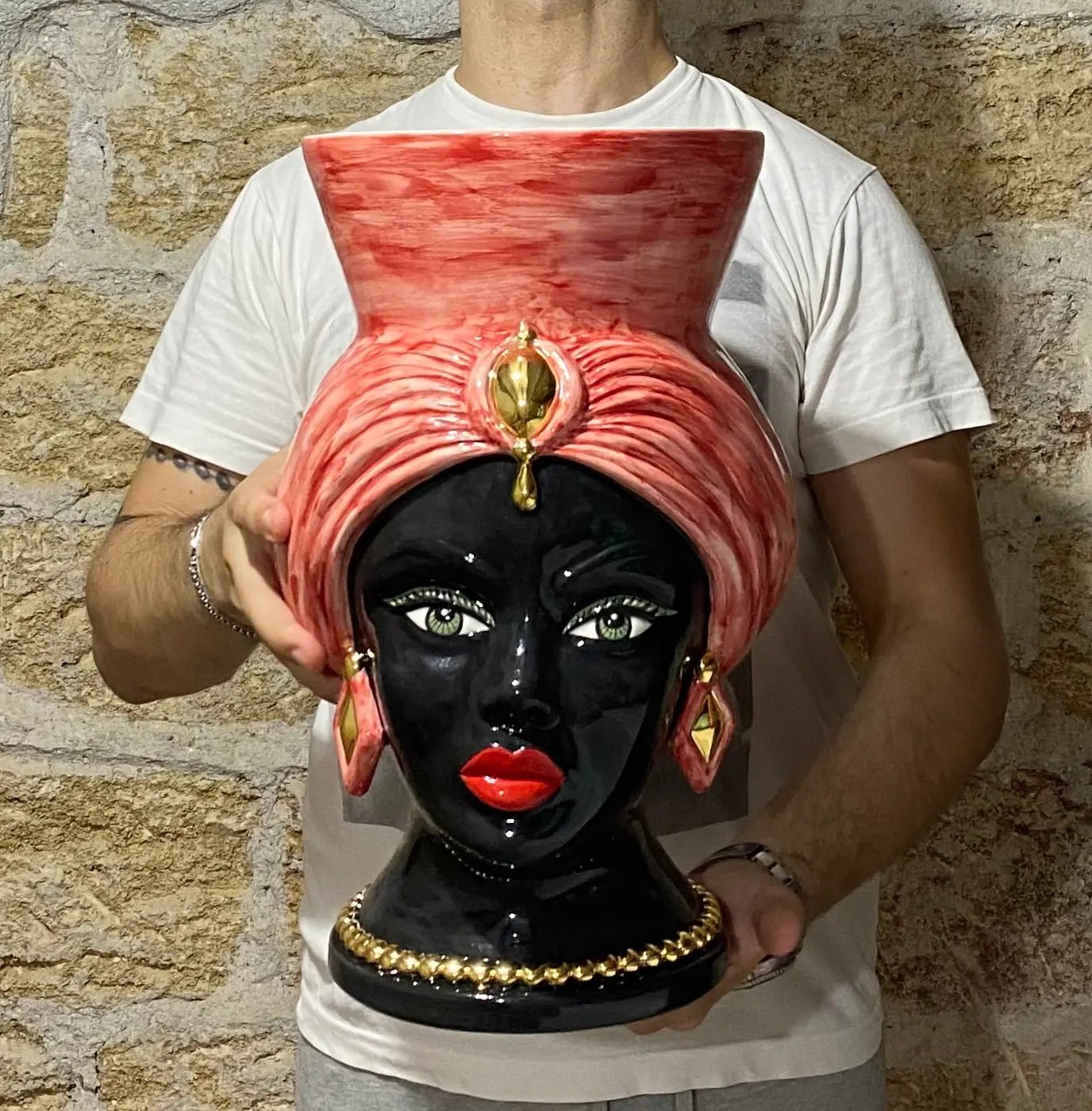 Teste di Moro Iris Ceramica Caltagirone cm H.40 L.23 Artigianale Rosso Oro Zecchino - DD CERAMICHE SICILIANE