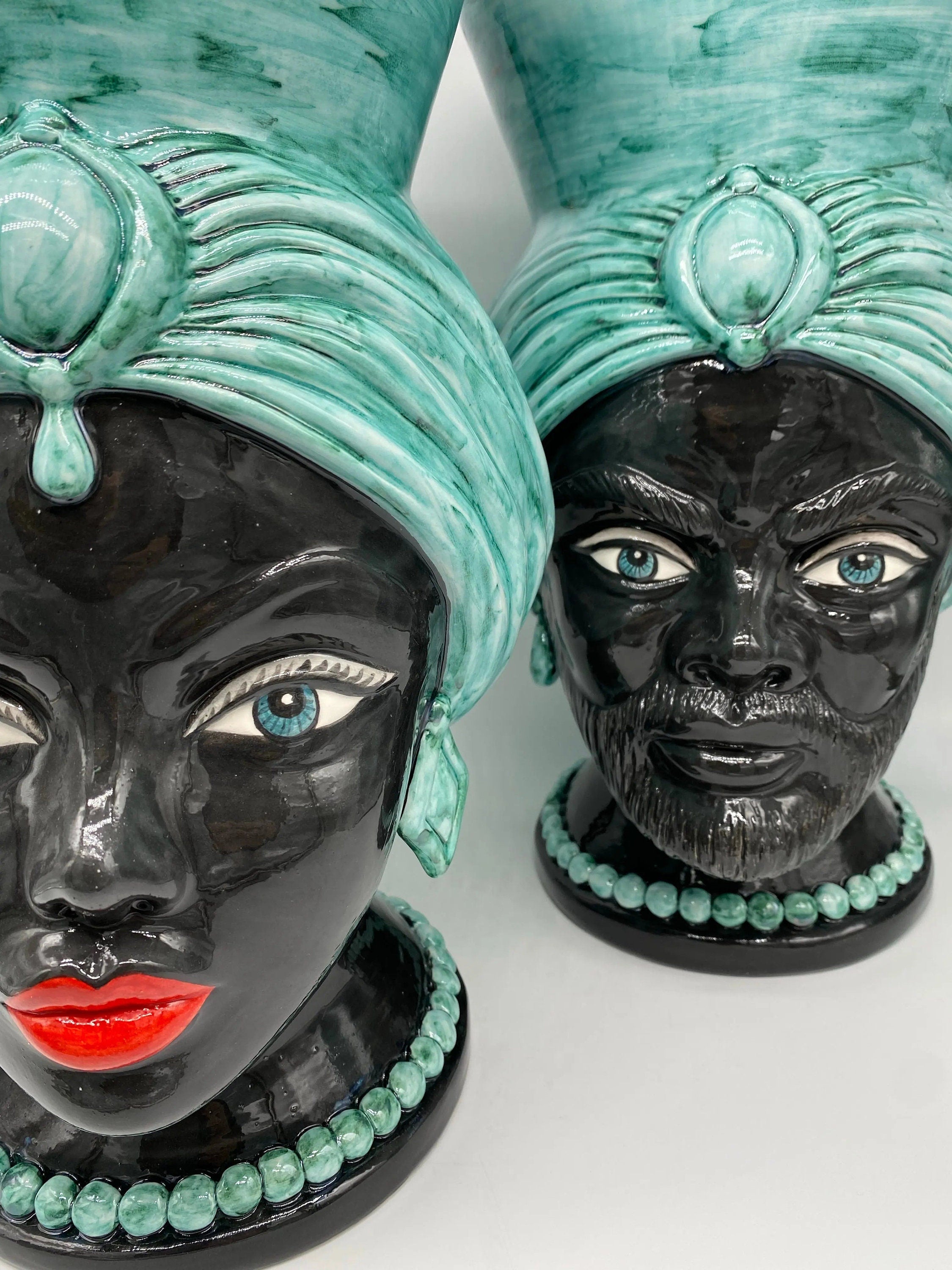 Teste di Moro Iris Ceramica Caltagirone cm H.40 L.23 Artigianale Verde Nero DD CERAMICHE SICILIANE