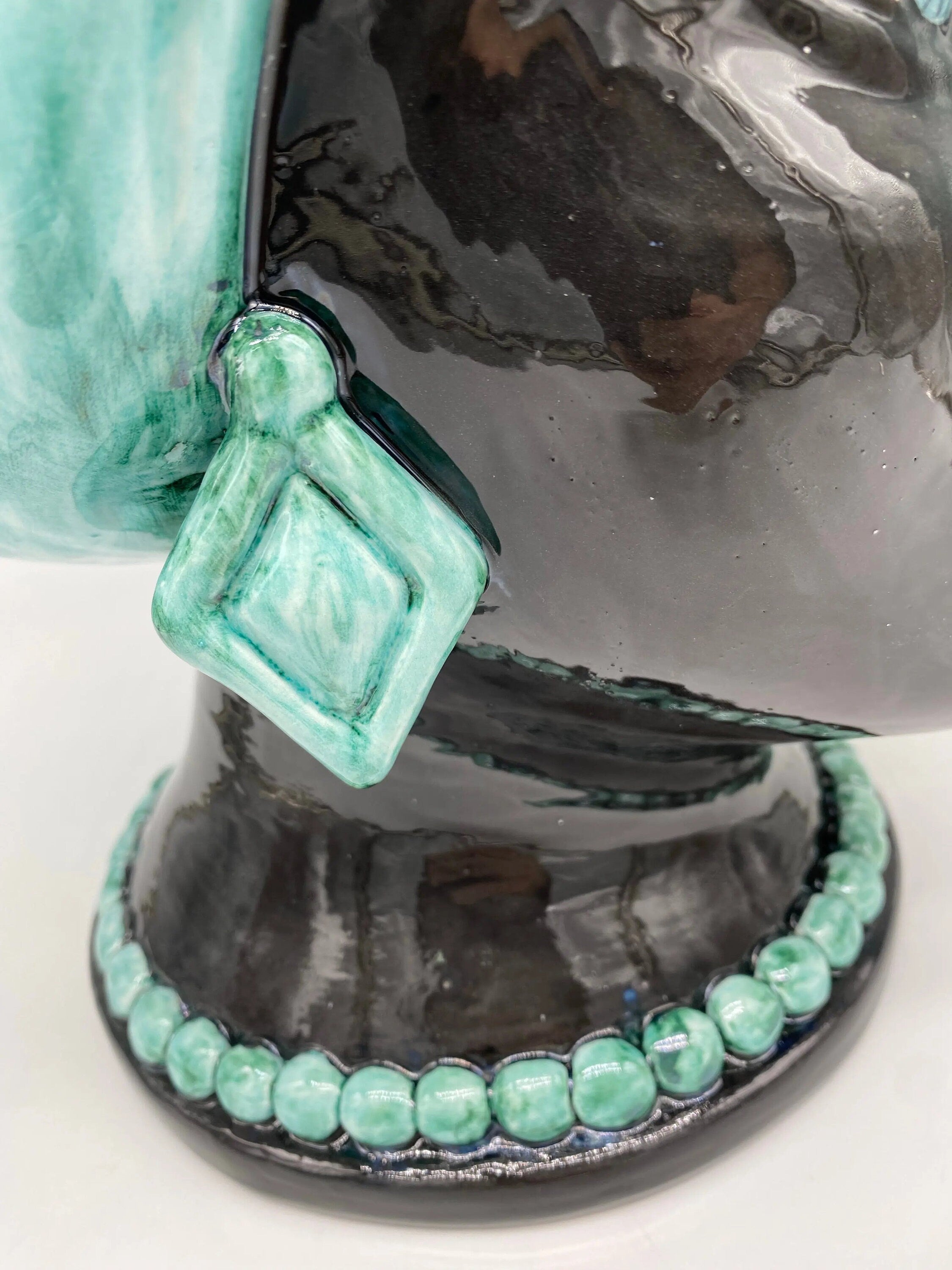 Teste di Moro Iris Ceramica Caltagirone cm H.40 L.23 Artigianale Verde Nero DD CERAMICHE SICILIANE