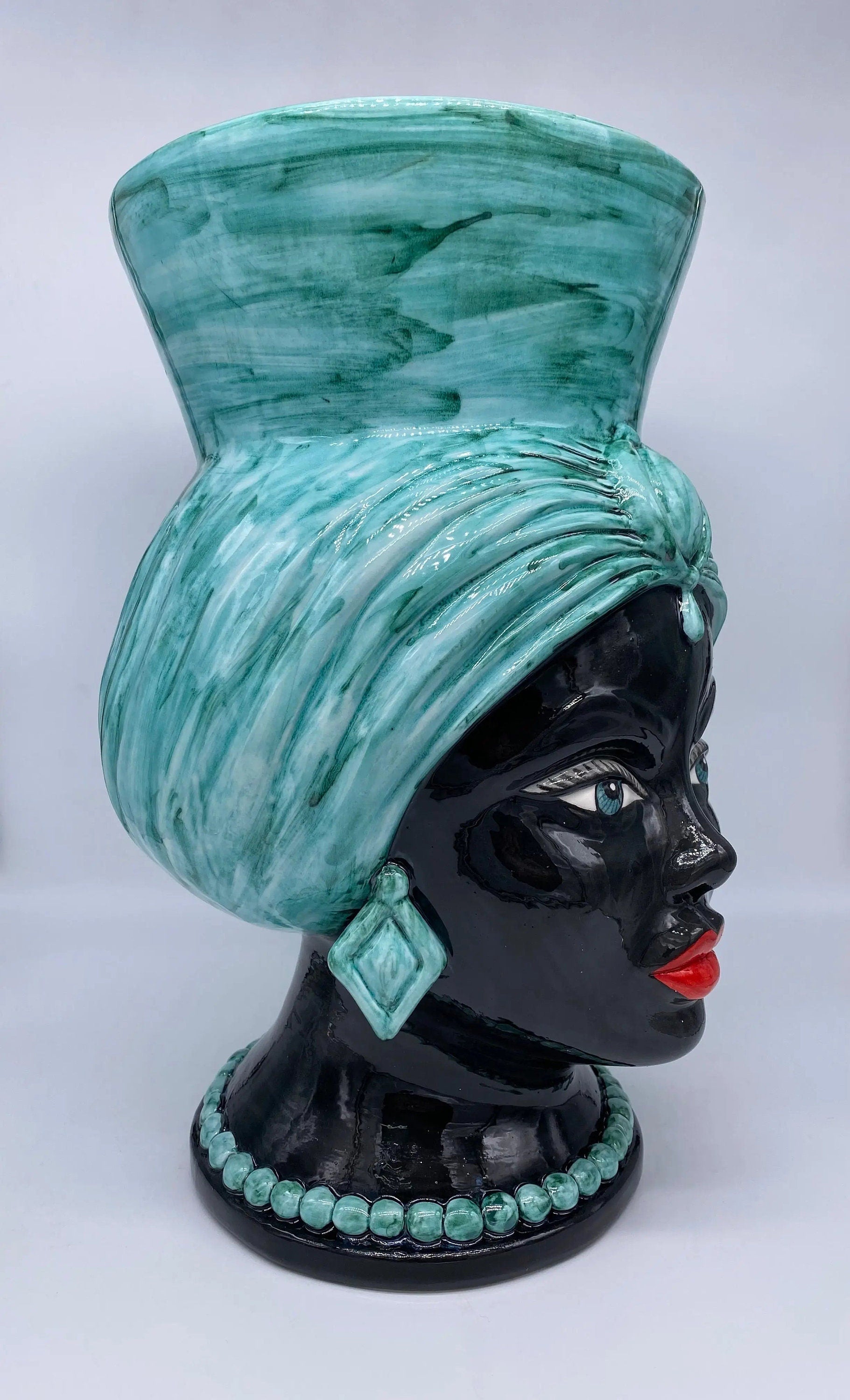 Teste di Moro Iris Ceramica Caltagirone cm H.40 L.23 Artigianale Verde Nero DD CERAMICHE SICILIANE