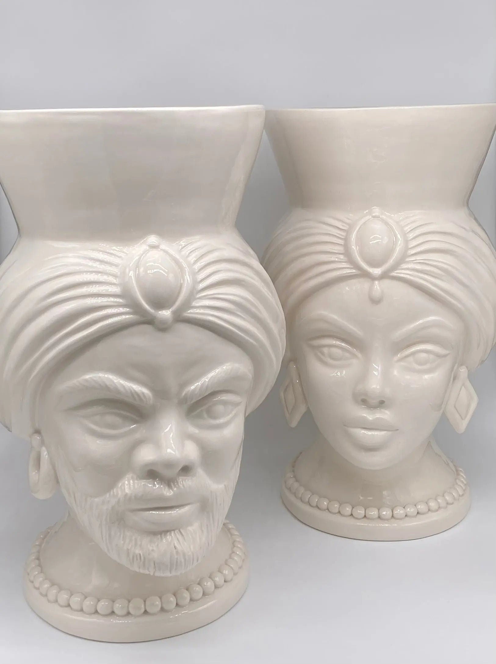 Teste di Moro Iris Ceramica Caltagirone cm H.40 L.23 Artigianale Bianco DD CERAMICHE SICILIANE