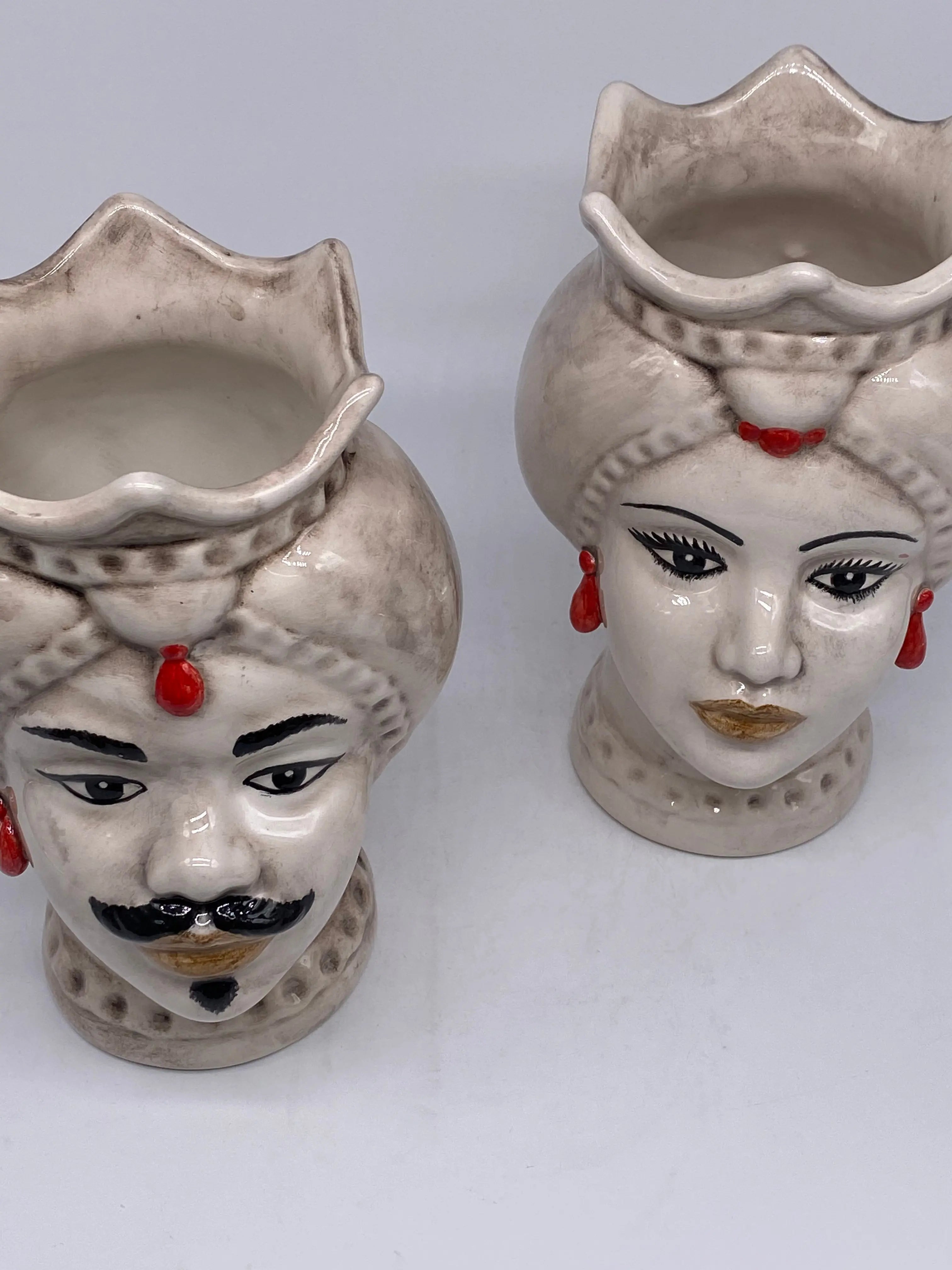 Teste di Moro Luis Ceramica Caltagirone cm H.22 L.15 Artigianale Turbante Liscio Écru DD CERAMICHE SICILIANE