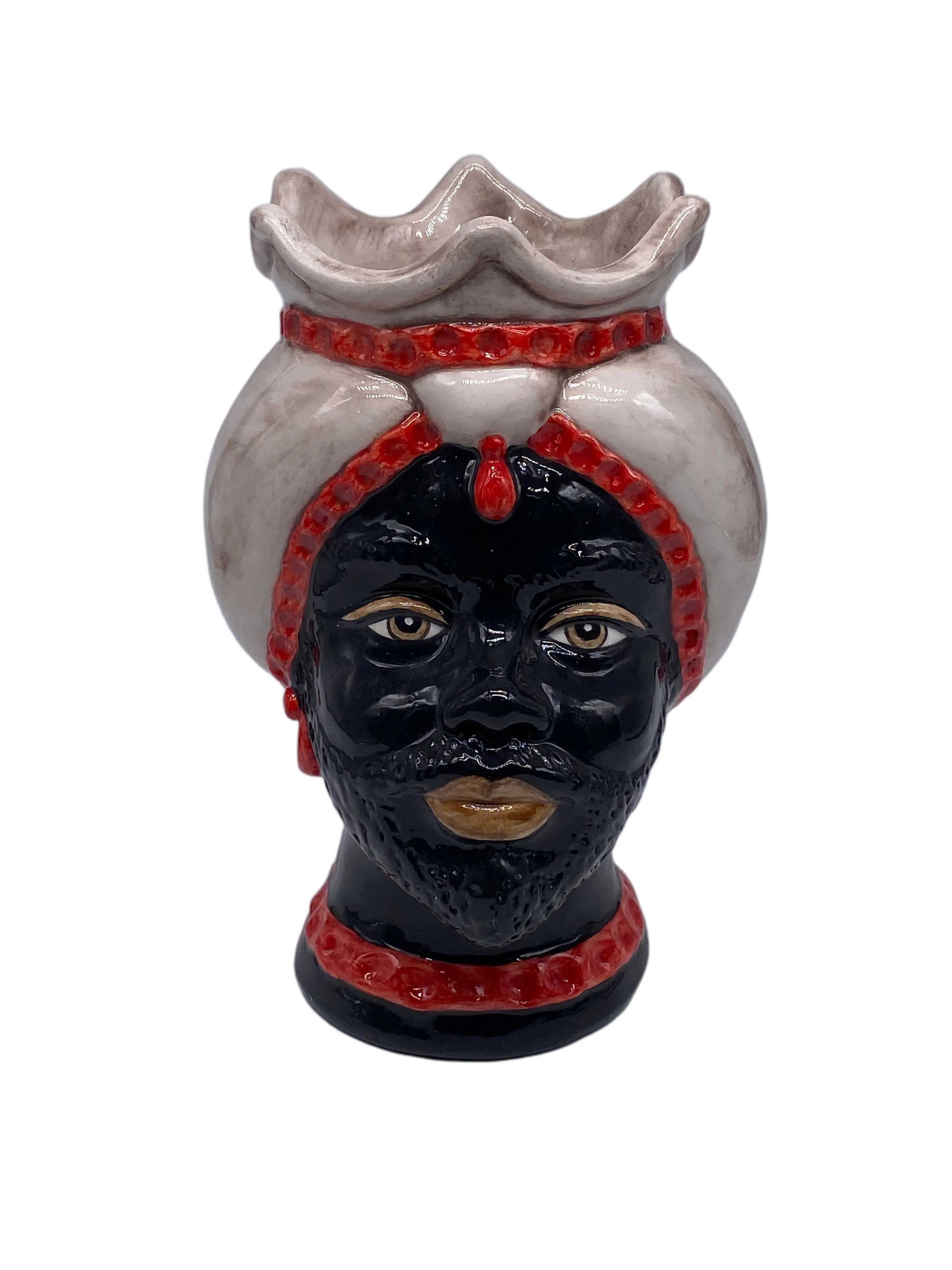 Teste di Moro Luis Ceramica Caltagirone cm H.22 L.15 Artigianale Turbante Liscio Écru Rosso DD CERAMICHE SICILIANE