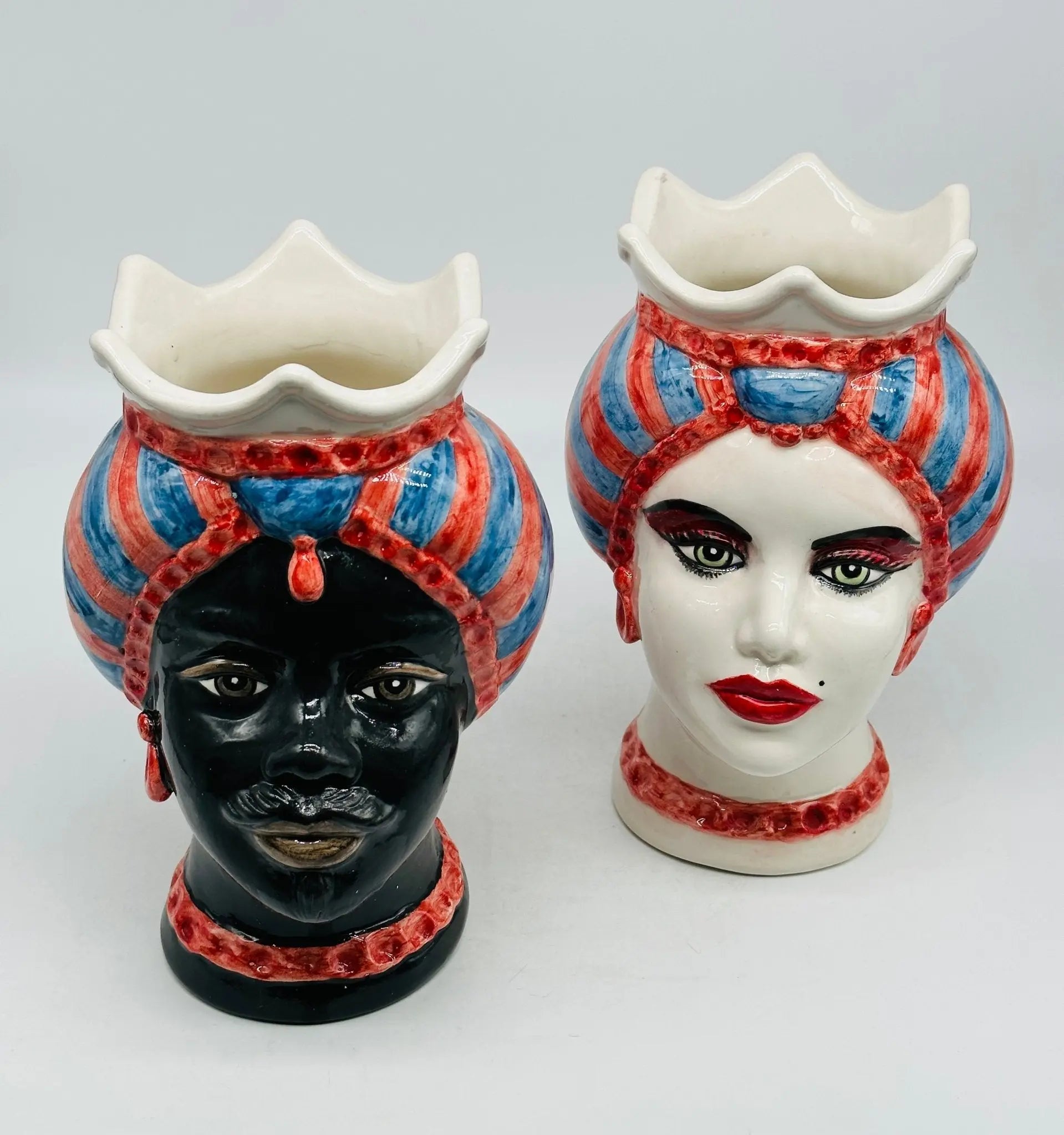 Teste di Moro Luis Ceramica Caltagirone cm H.22 L.15 Artigianale Turbante Striscie Rosso Blu - TESTA DI MORO