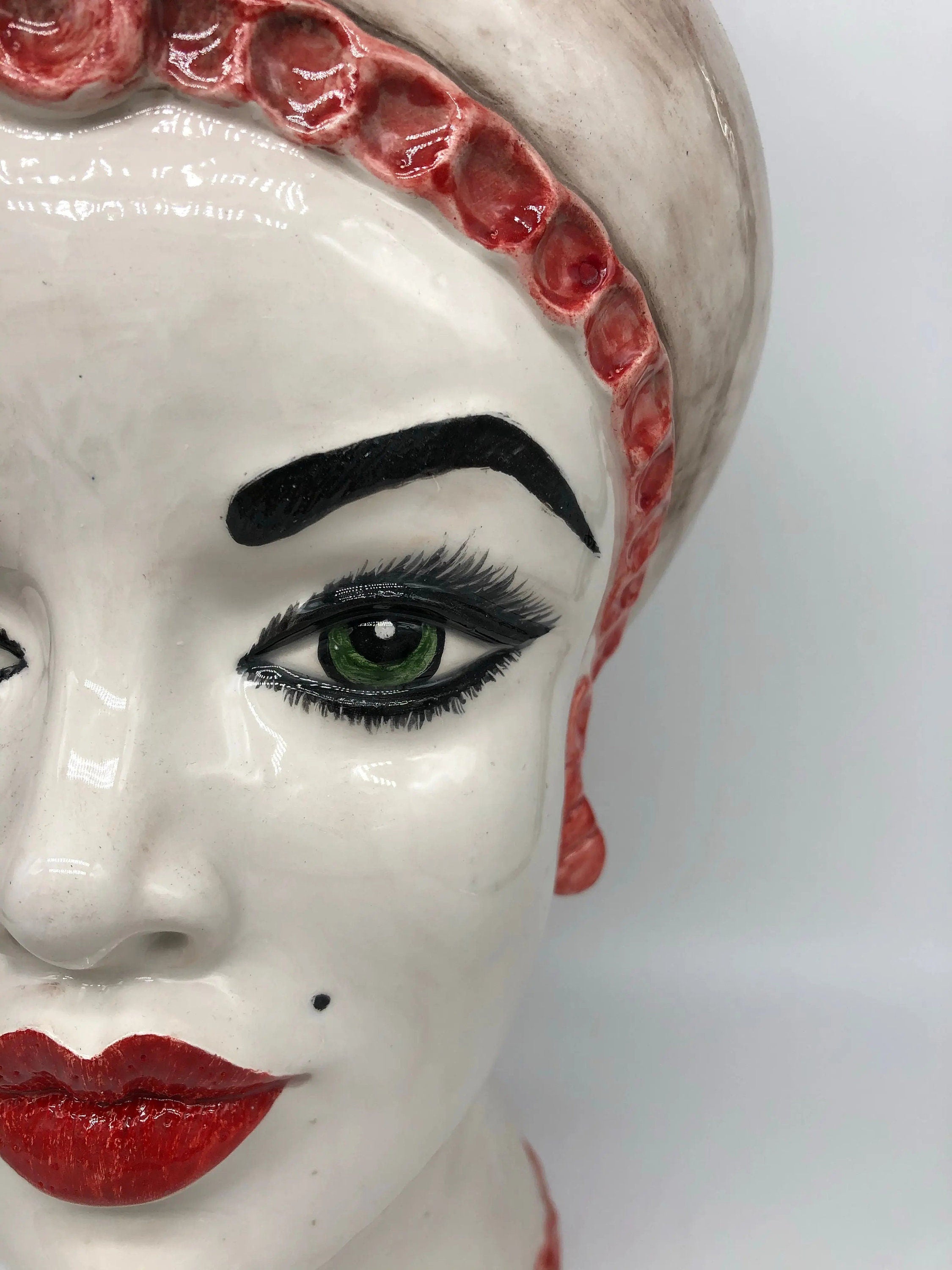 Teste di Moro Luis Ceramica Caltagirone cm H.44 L.23 Artigianale Turbante Liscio Écru Rosso DD CERAMICHE SICILIANE