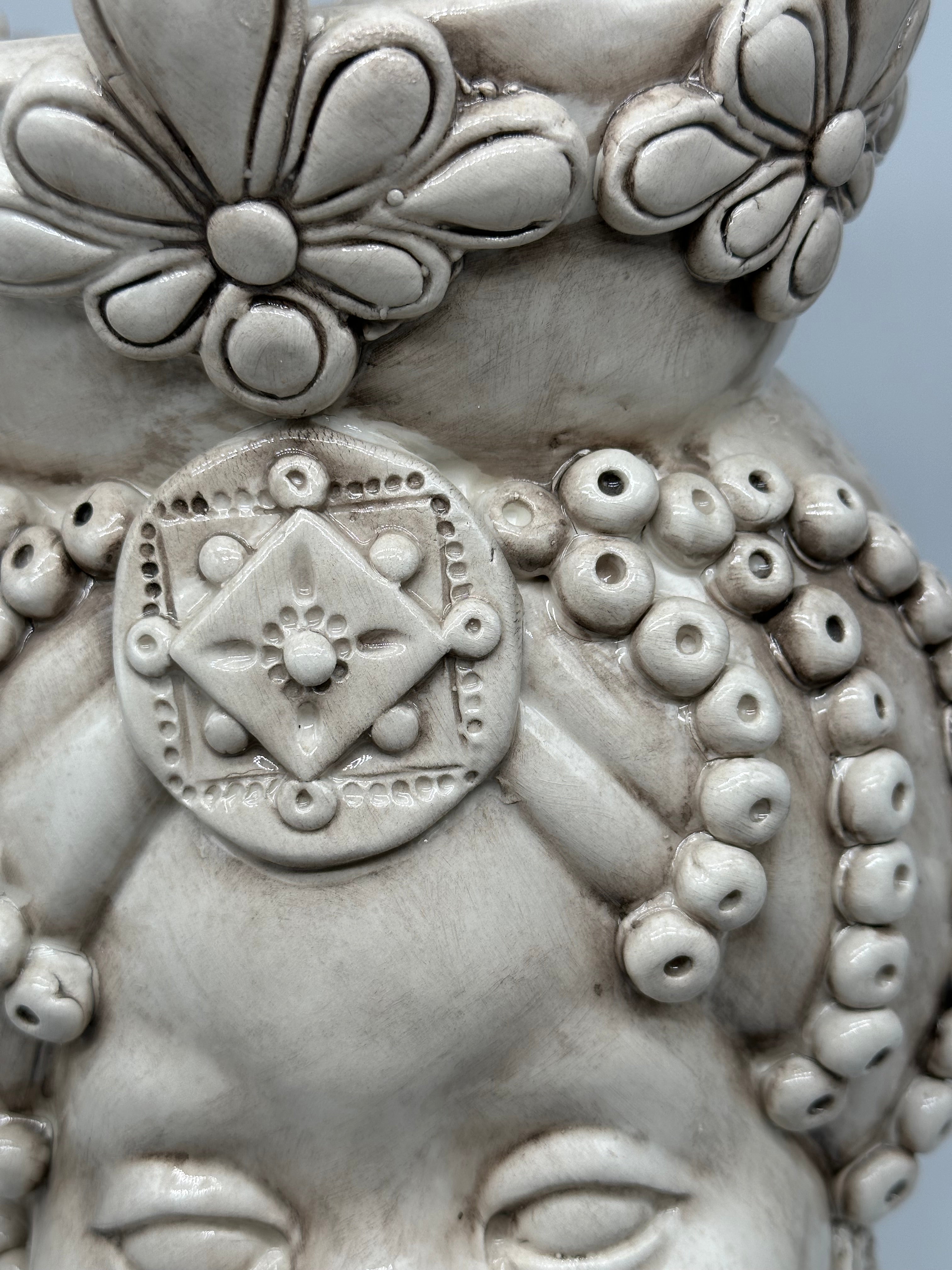 Teste di Moro Masai Ceramica Caltagirone cm H.38 L.21 Artigianale Beige - TESTE DI MORO