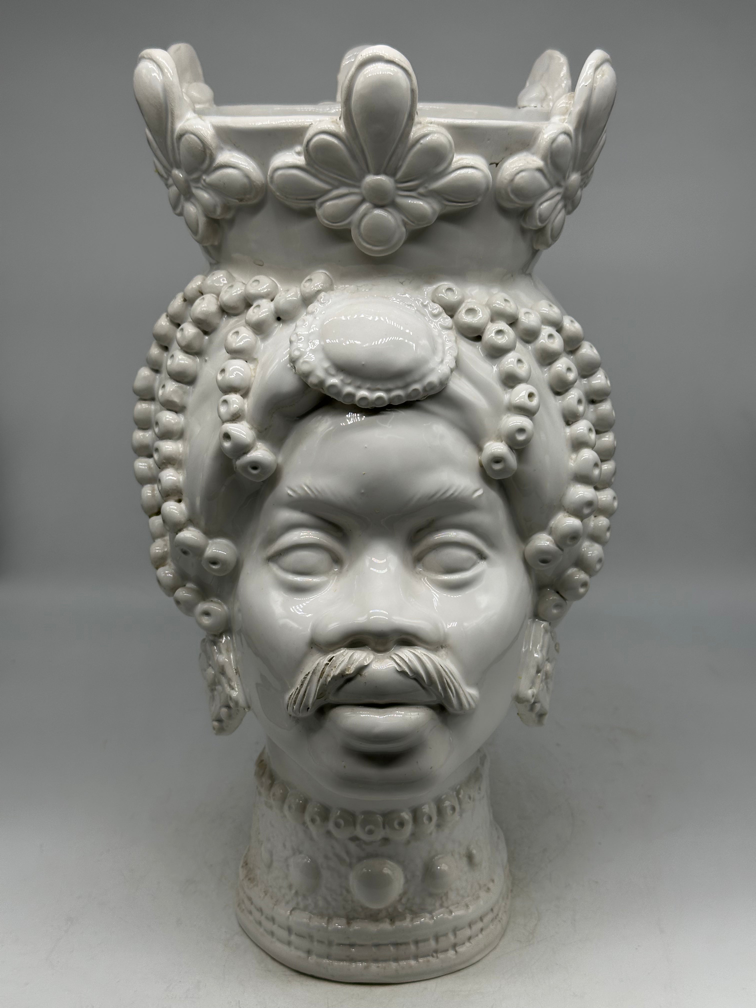 Teste di Moro Masai Ceramica Caltagirone cm H.38 L.21 Artigianale Bianco - Uomo - TESTE DI MORO