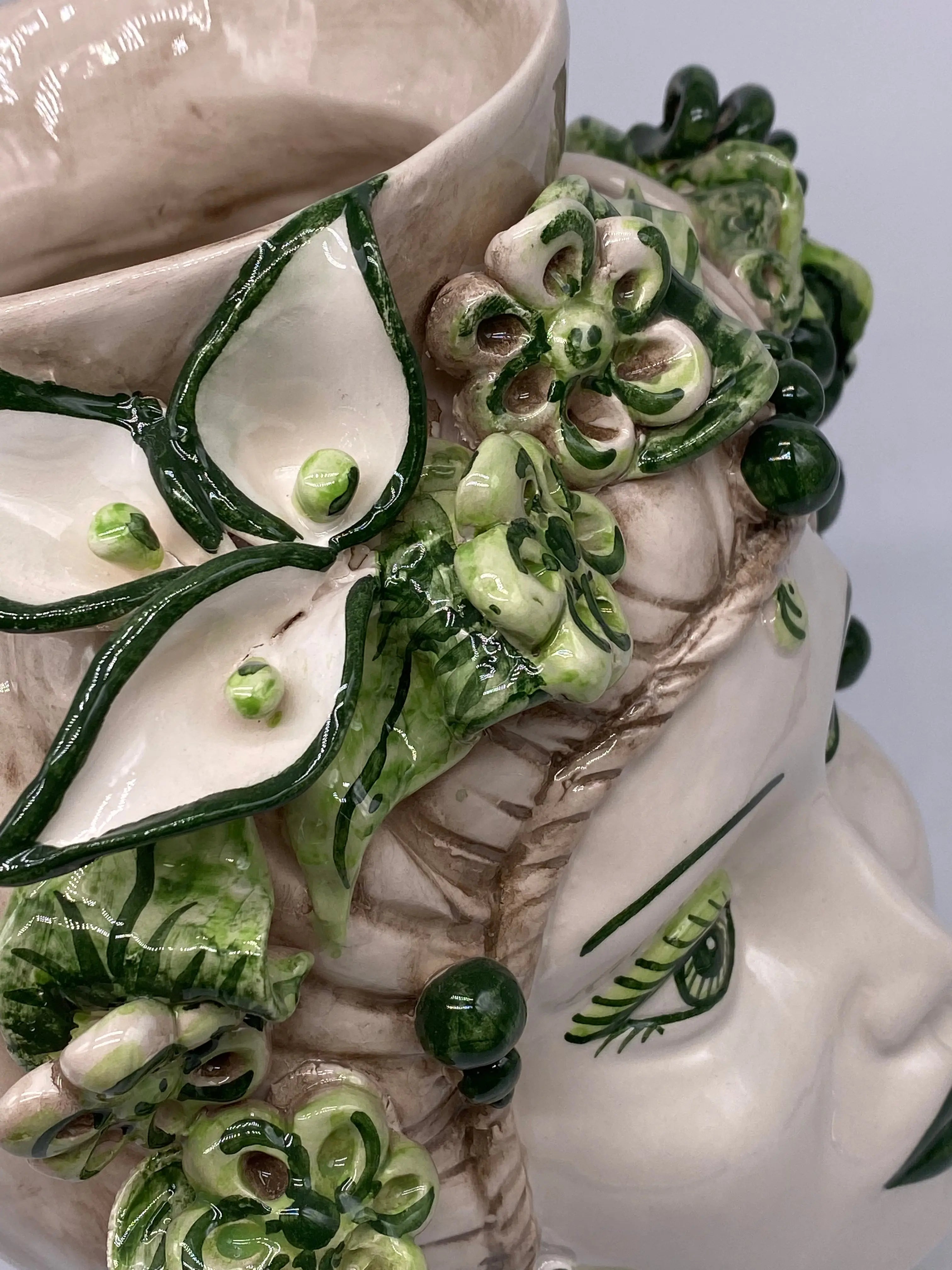 Teste di Moro Mediterraneo Ceramica Caltagirone cm H.29 L.22 Artigianale Bicolore Verde DD CERAMICHE SICILIANE
